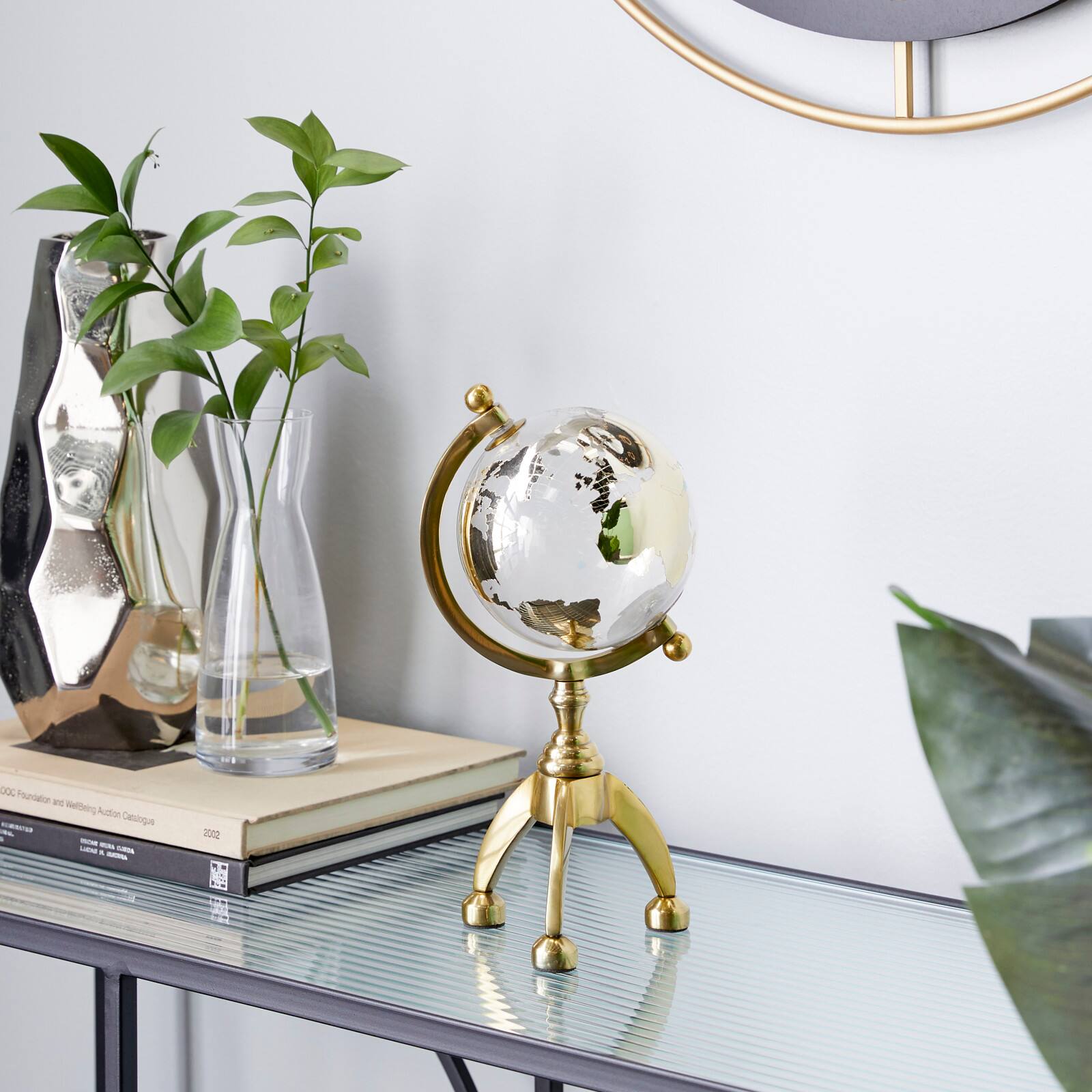 13&#x22; Gold Aluminum Glam Globe