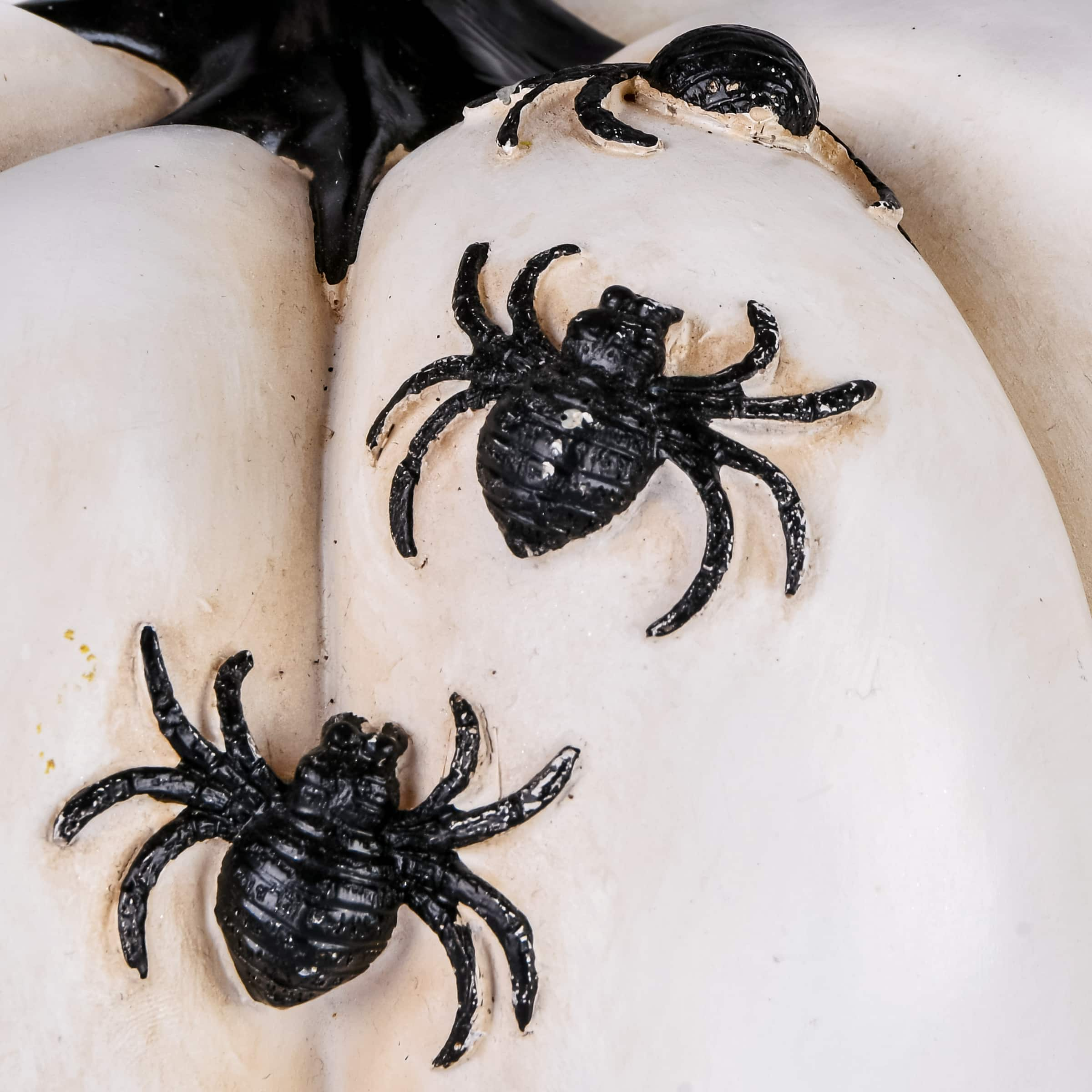 6&#x22; Pumpkin D&#xE9;cor with Spiders