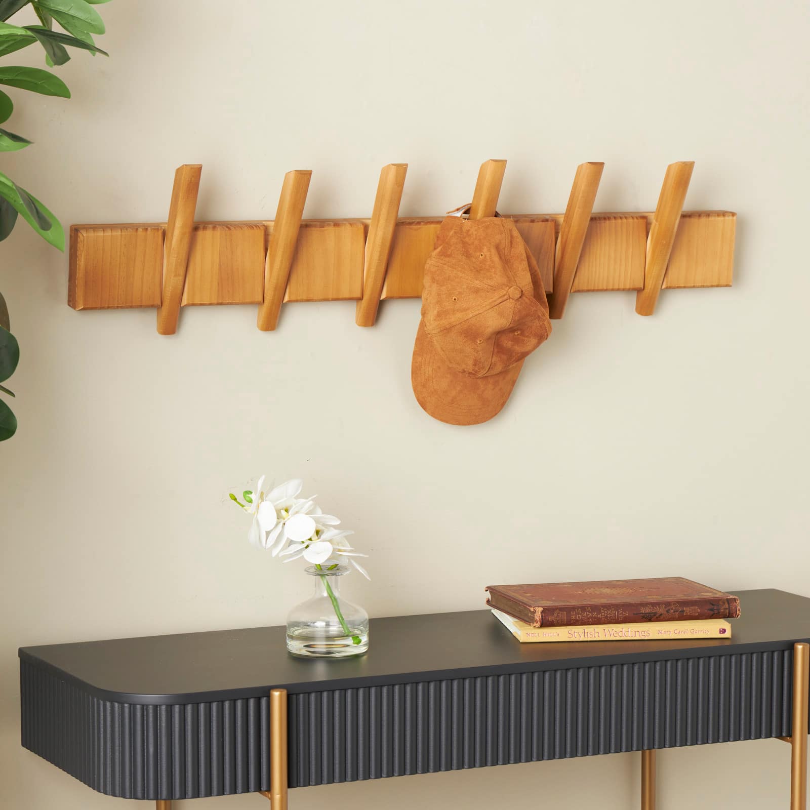 Brown Wood Minimalistic Wall Hook with 6 Hangers