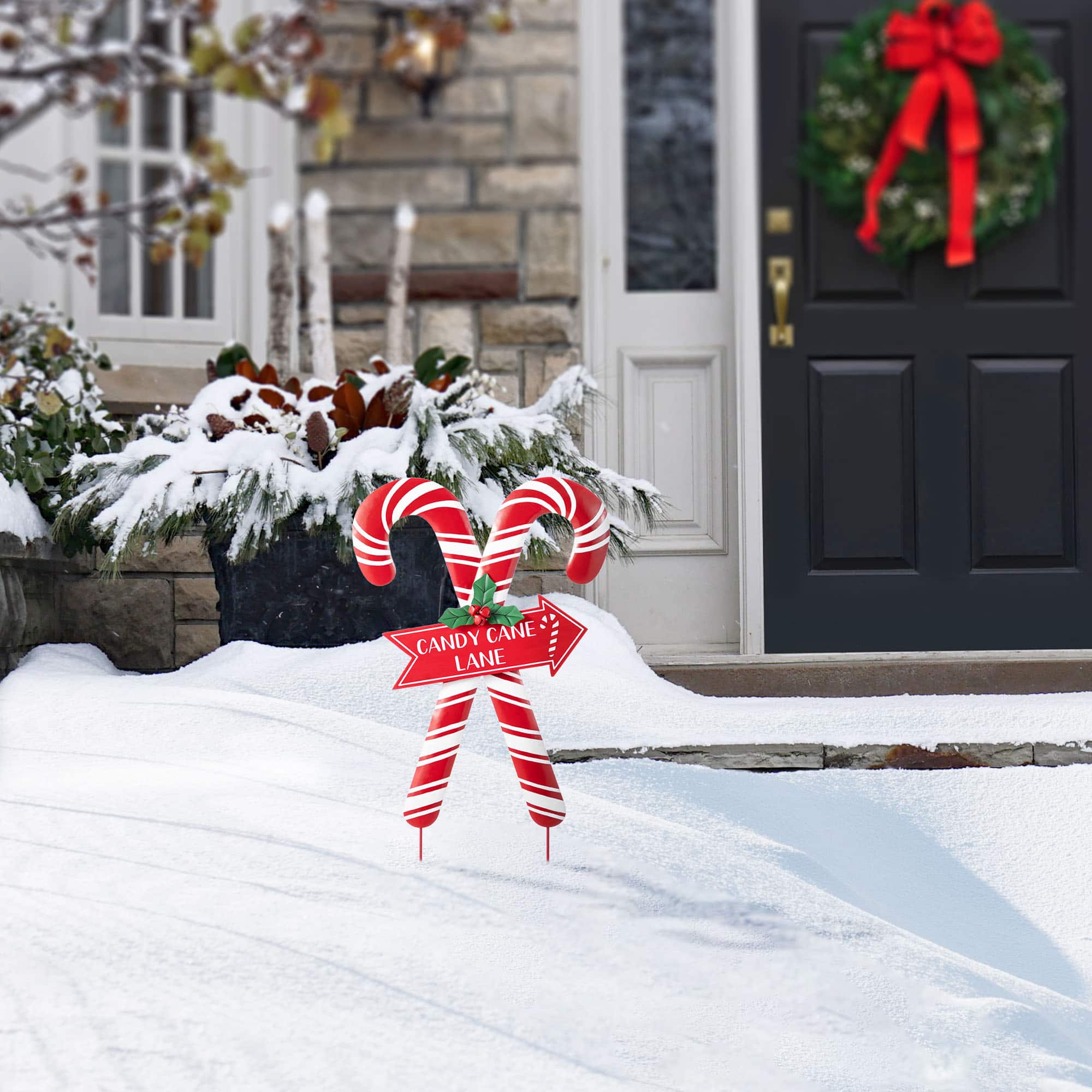 Glitzhome&#xAE; 30&#x22; Metal Christmas Candy Cane Yard Stake