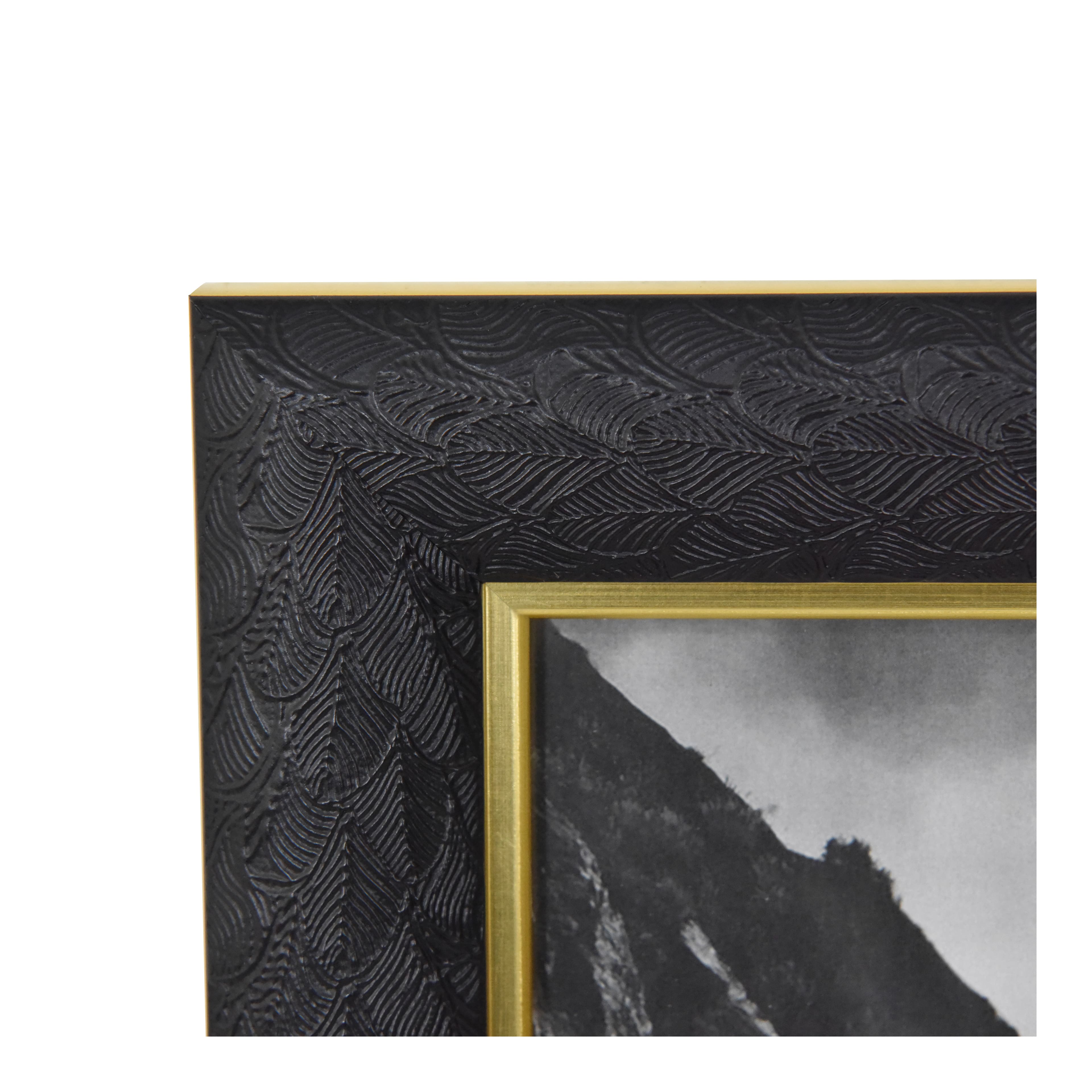 8&#x22; x 10&#x22; Black Textured Tabletop Frame by Studio D&#xE9;cor&#xAE; Treasured Finds
