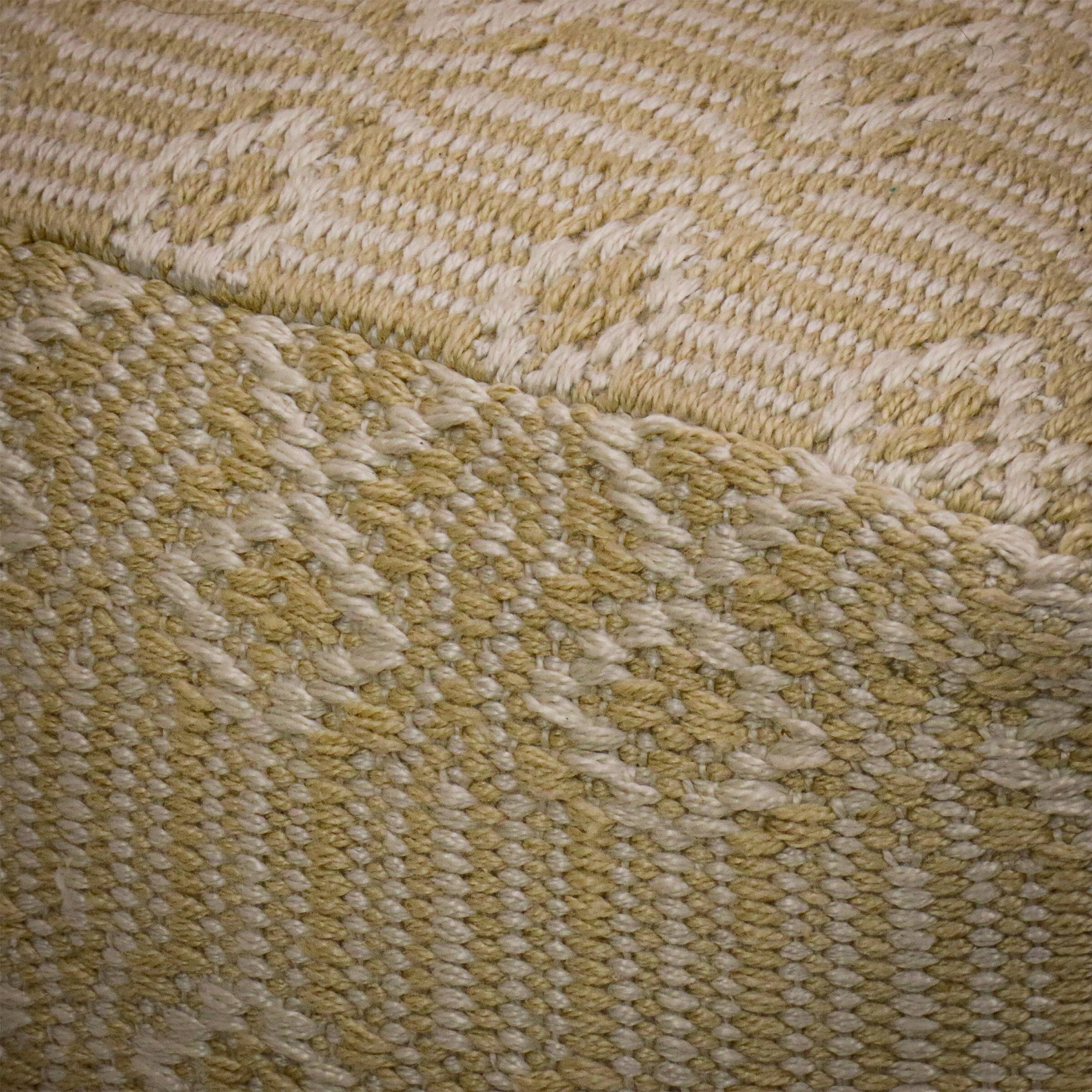 16&#x22; Hand Woven Patterned Pouf Ottoman
