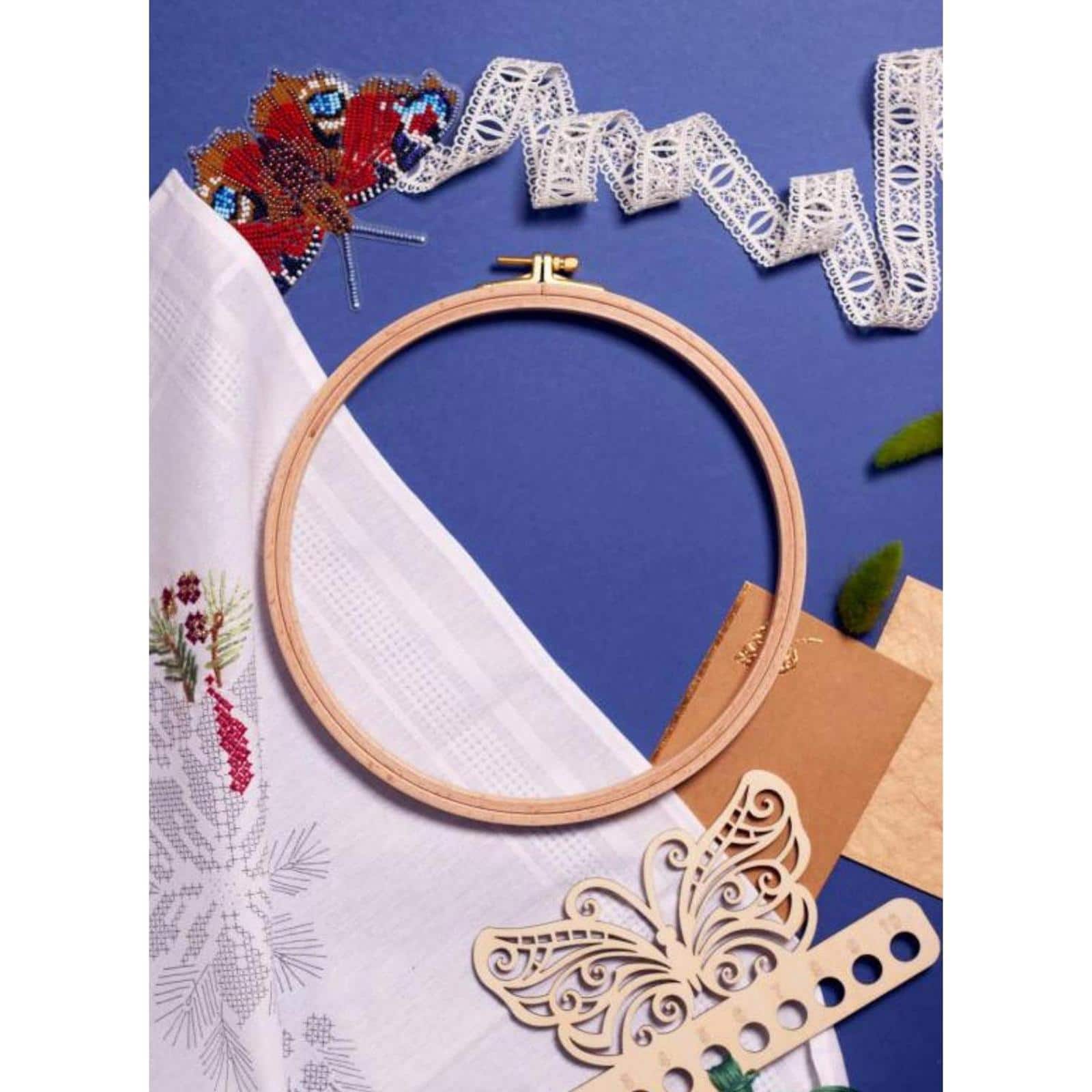 Nurge 16mm Screwed Wooden Embroidery Hoop