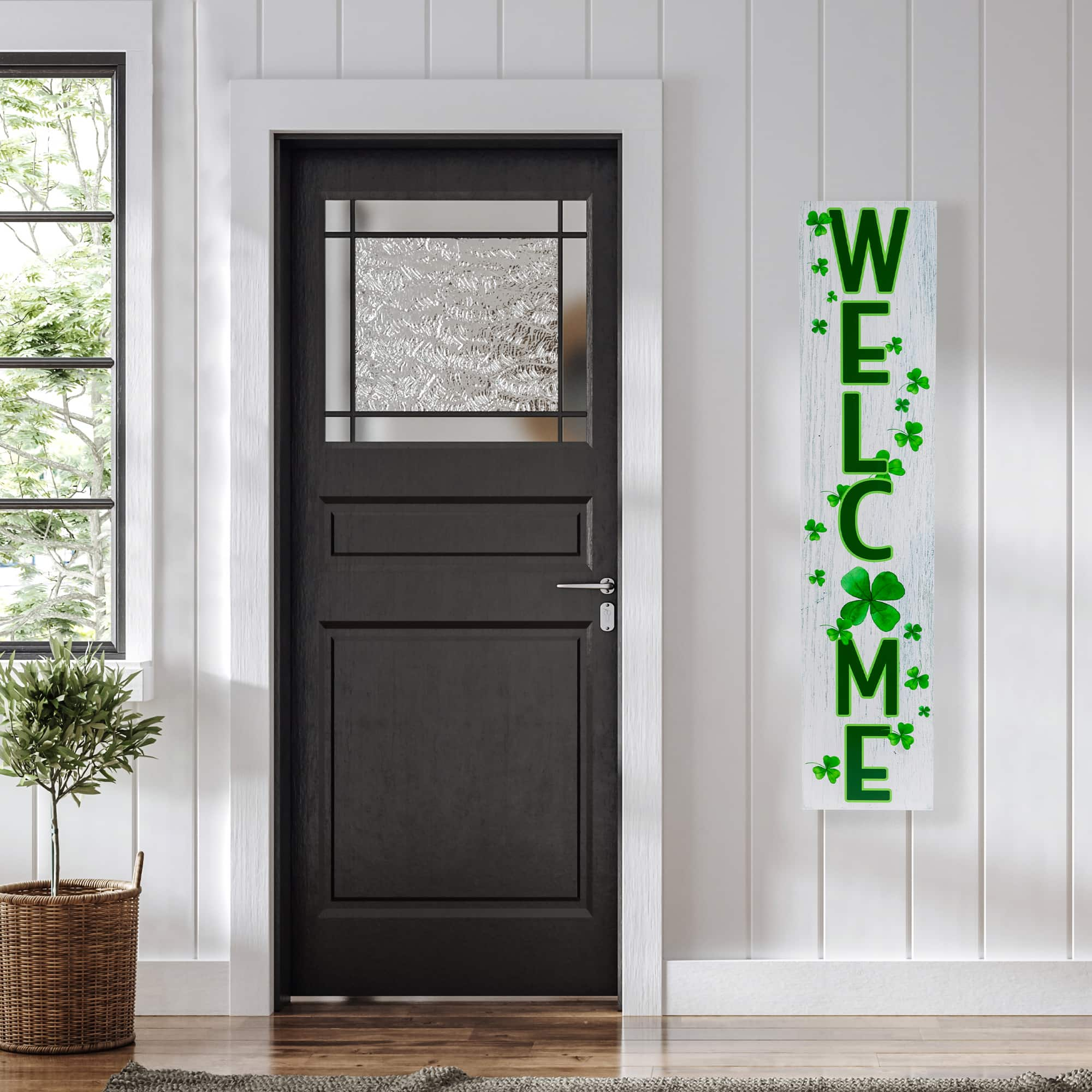 35.75&#x22; Shamrocks Welcome Wall Sign