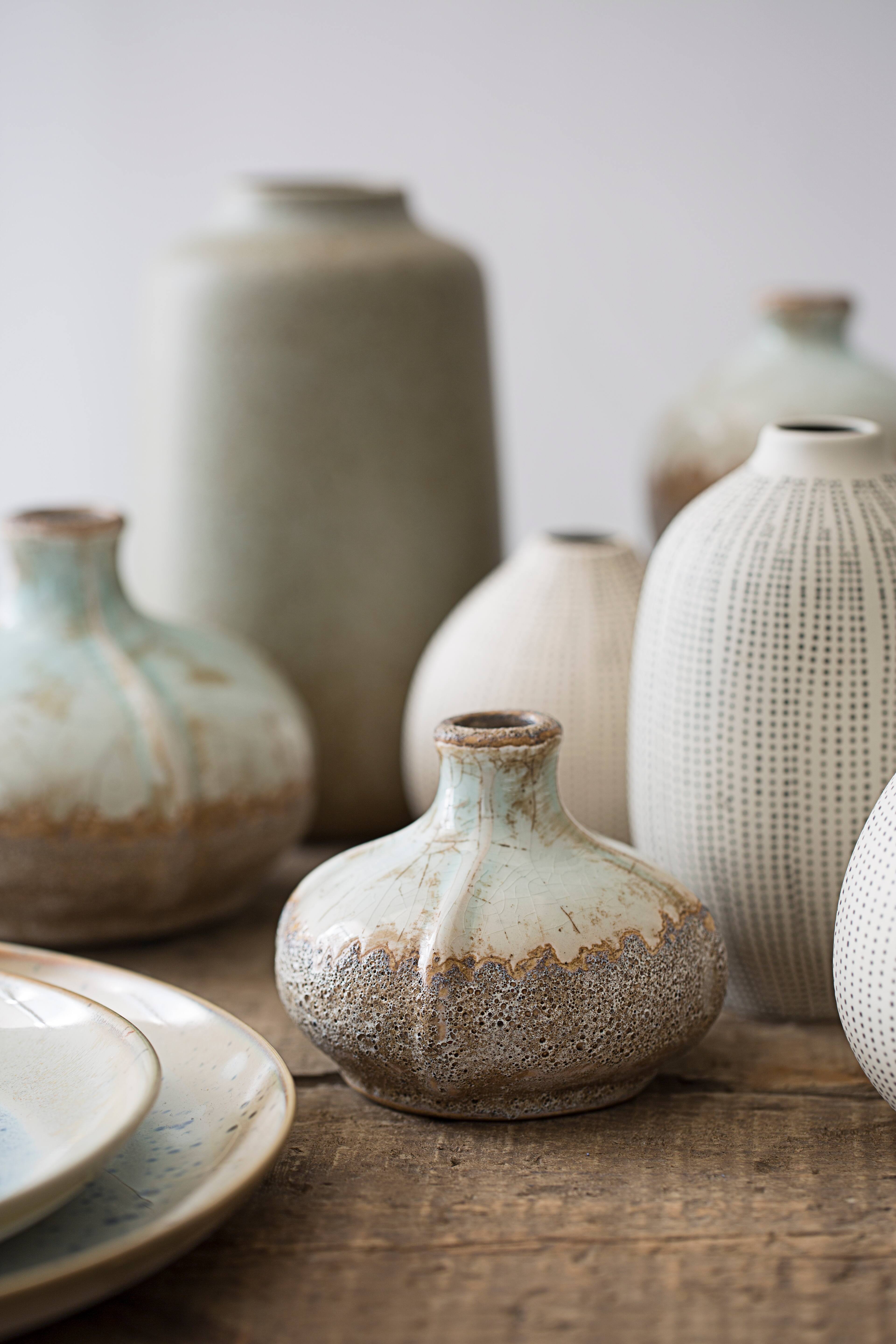 Hello Honey® Distressed Finish Brown & White Terracotta Vase Set