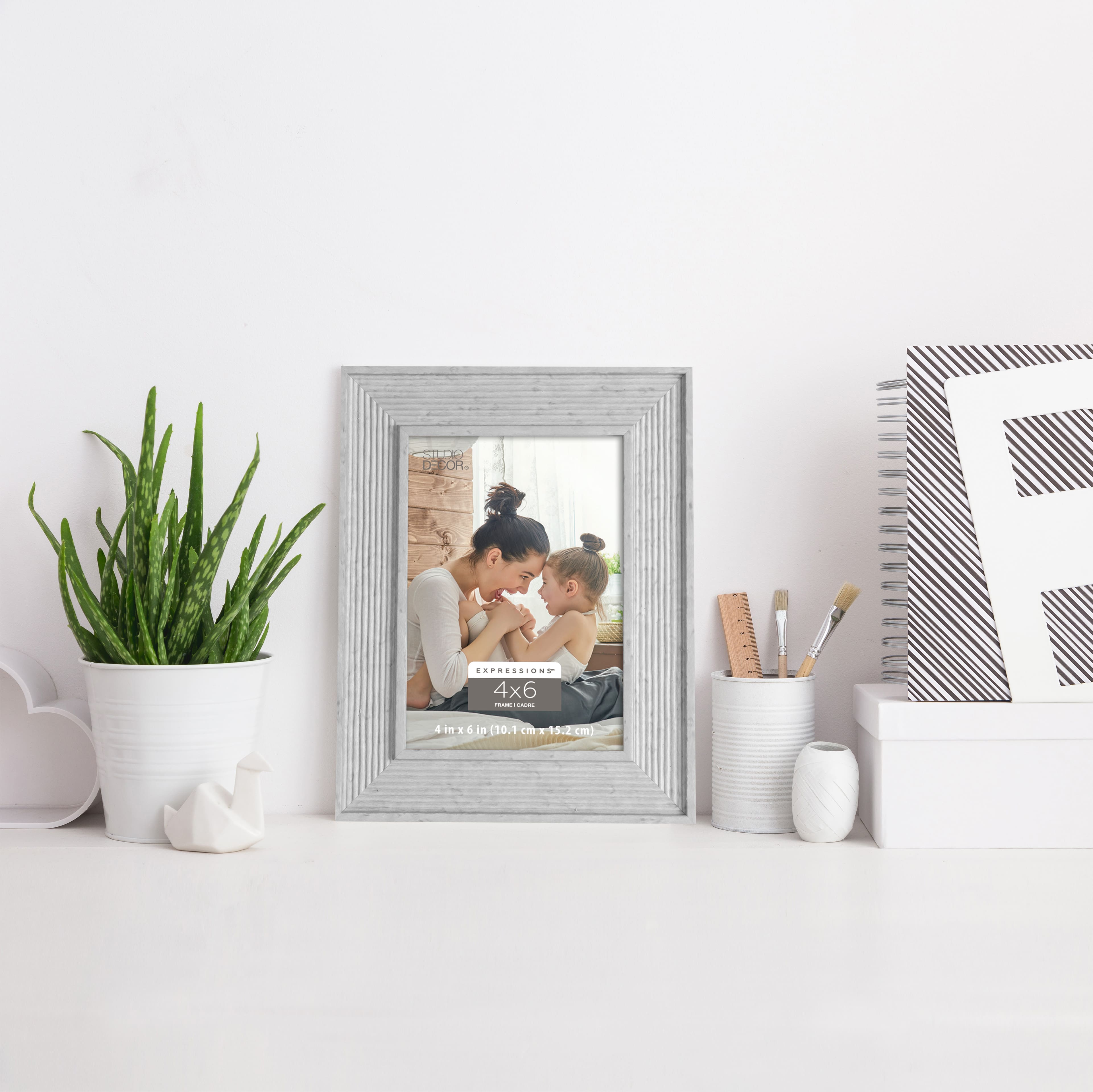 Light Gray Ribbed 4&#x22; x 6&#x22; Frame, Expressions&#x2122; by Studio D&#xE9;cor&#xAE;