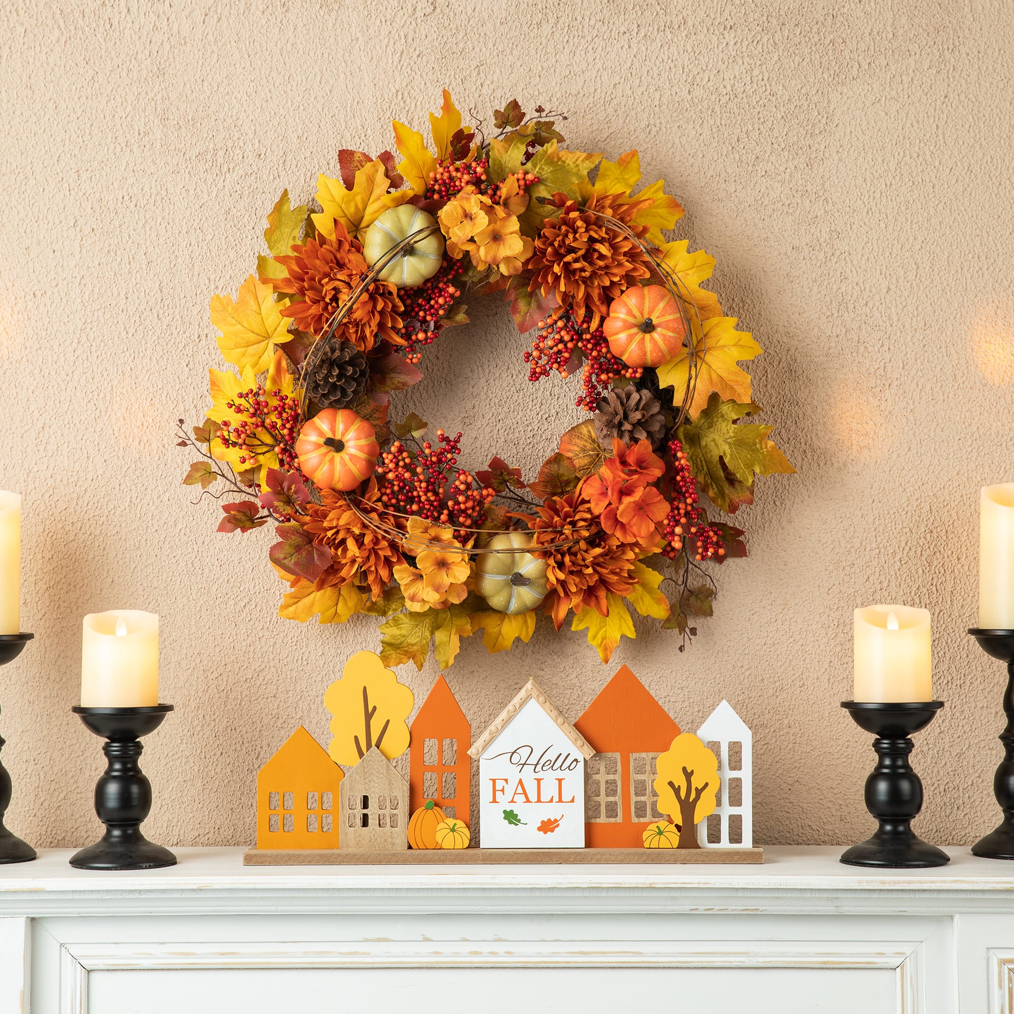 Glitzhome&#xAE; 24&#x22; Fall Dahlia, Pumpkin, Leaf &#x26; Berry Wreath