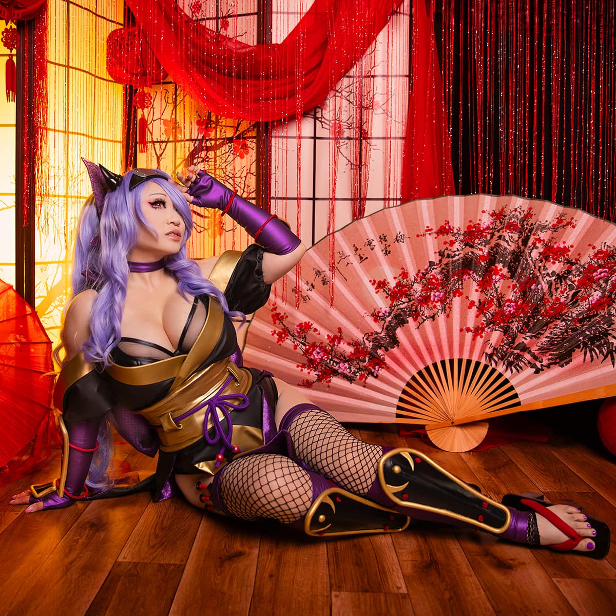 Cosplay by Yaya Han Metallic Bright Gold 4-Way Stretch Fabric