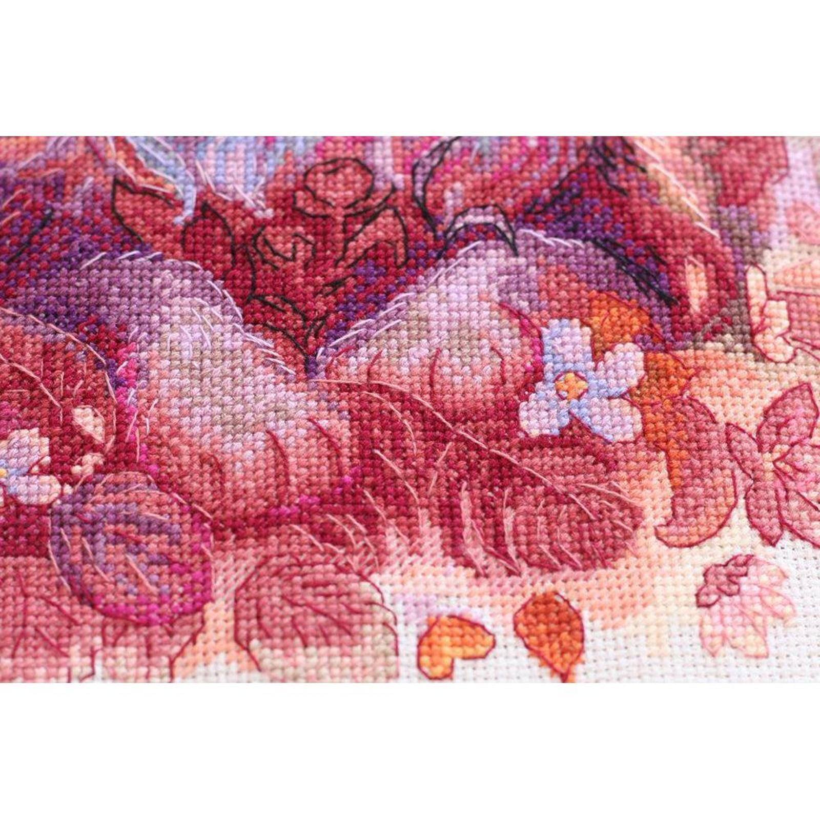 Abris Art Soft Paws Cross-Stitch Kit