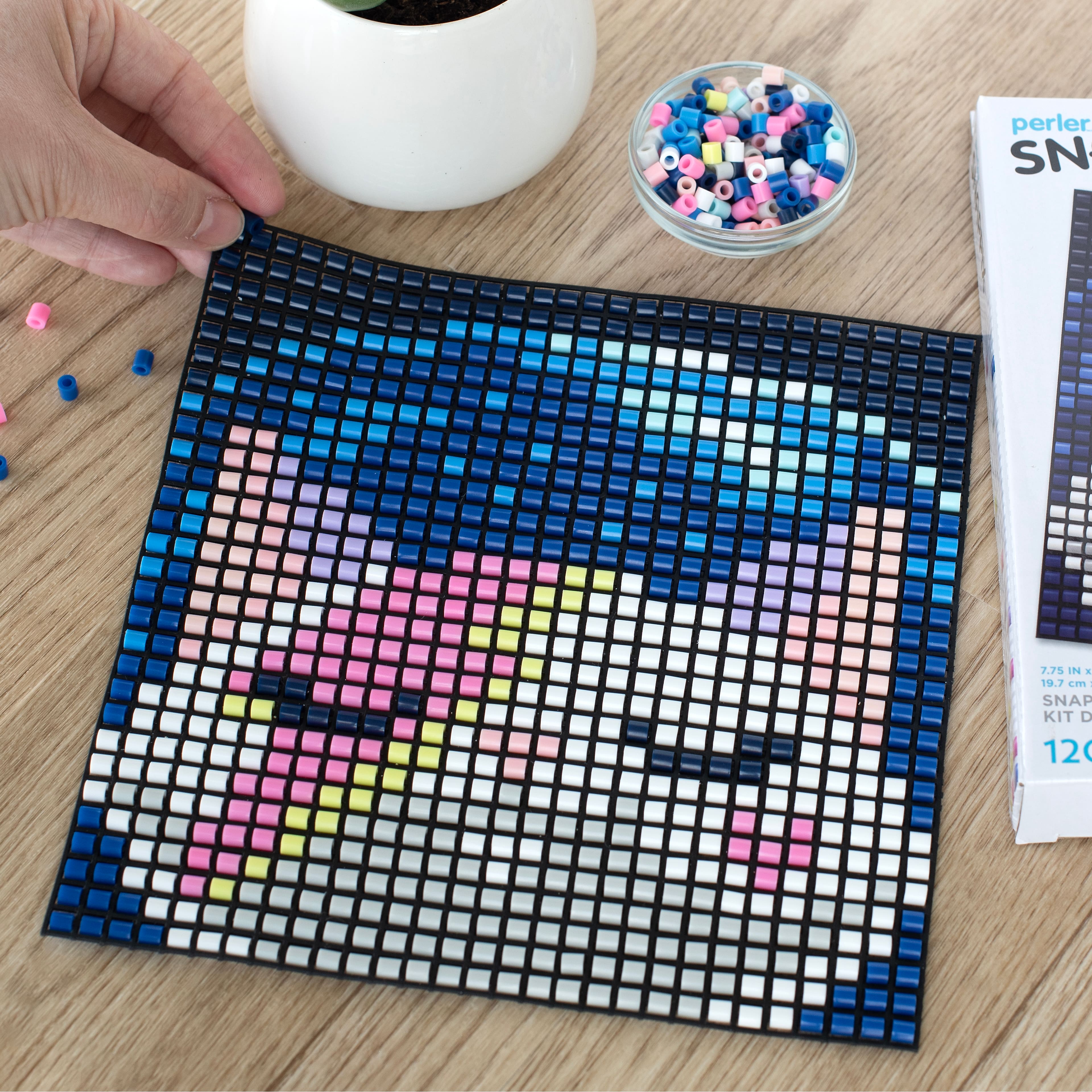 Perler&#x2122; Snappix&#x2122; Astro Kitty Bead Craft Kit