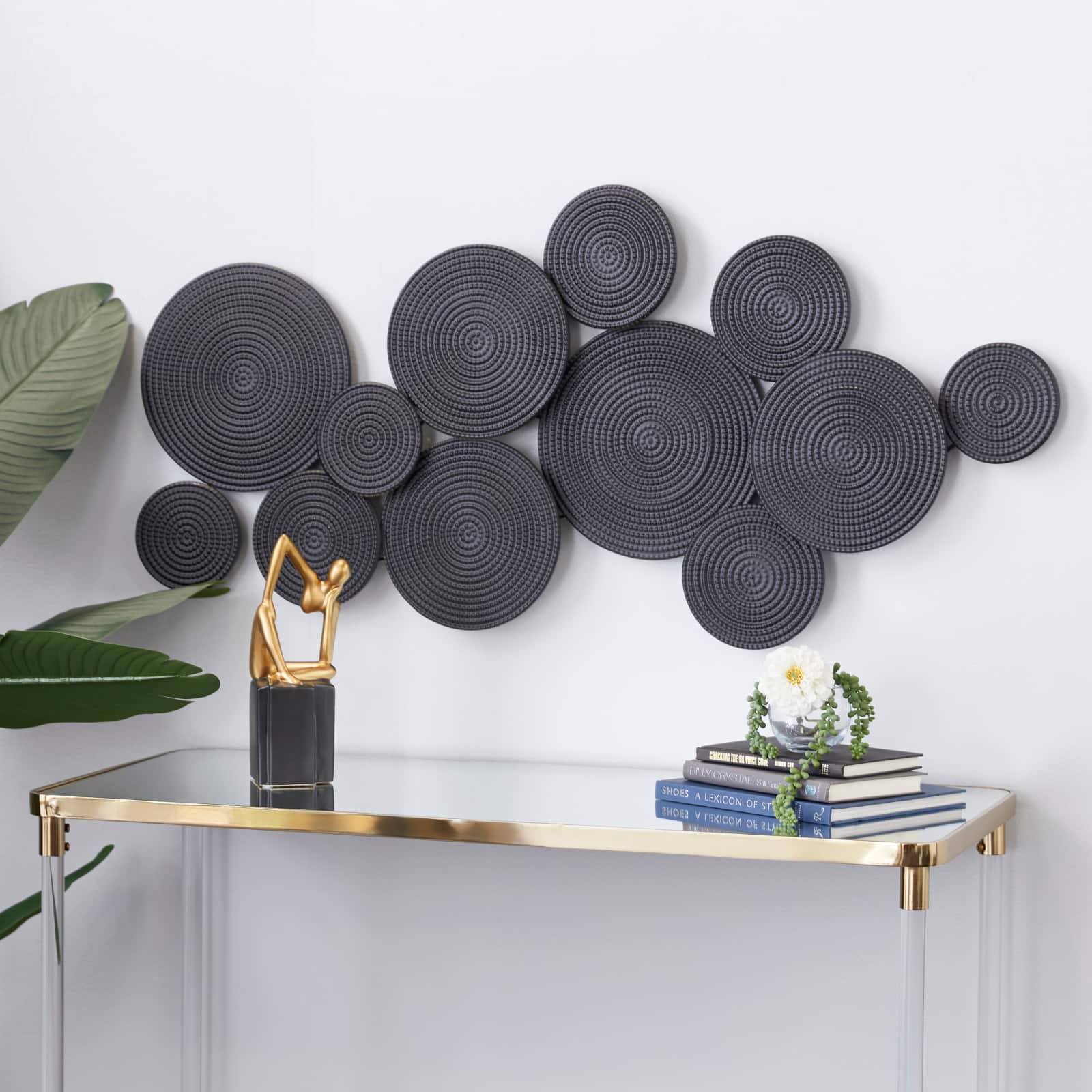 CosmoLiving by Cosmopolitan Black Metal Contemporary Wall D&#xE9;cor