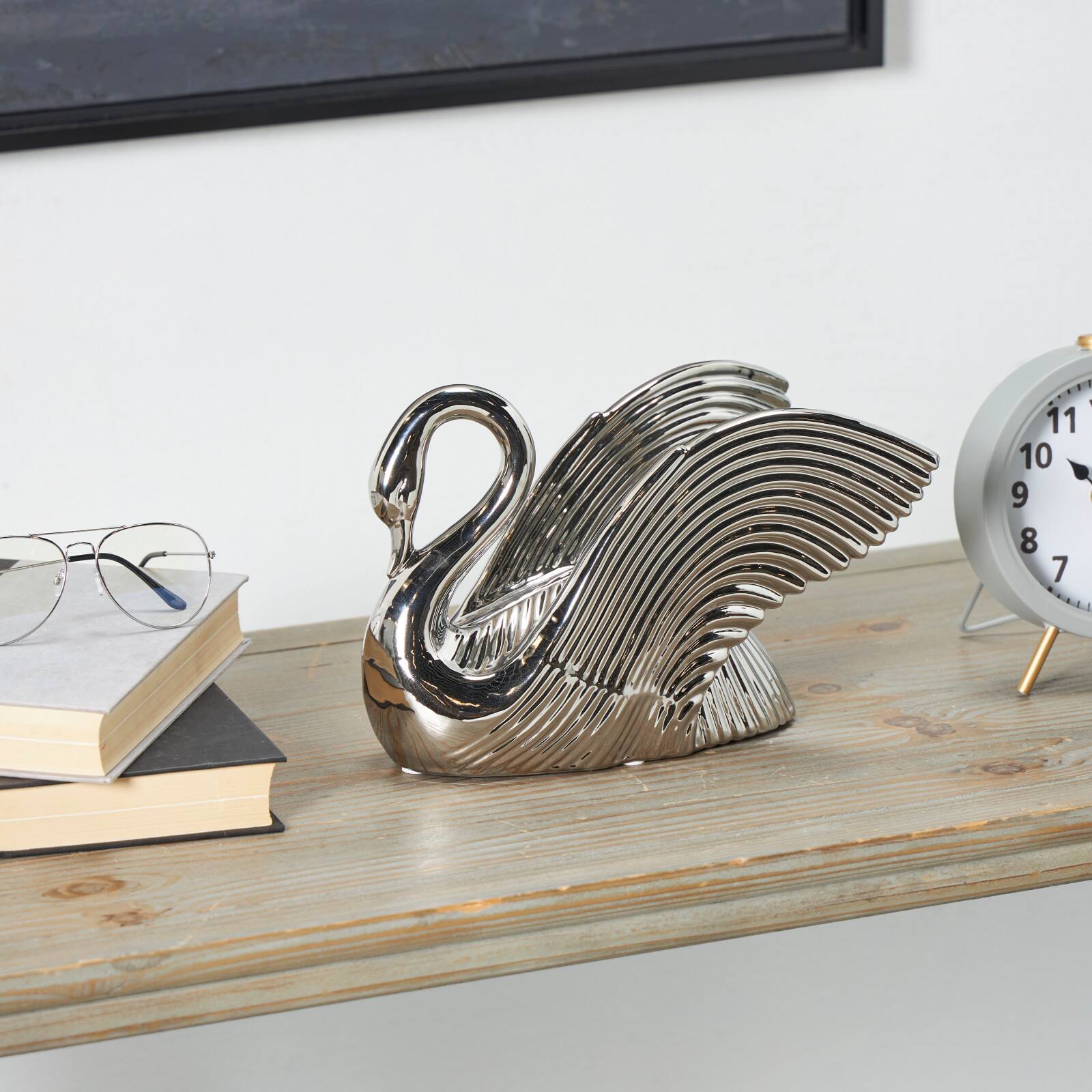 10.5&#x22; Ceramic Swan with Textured Grooves Sculpture