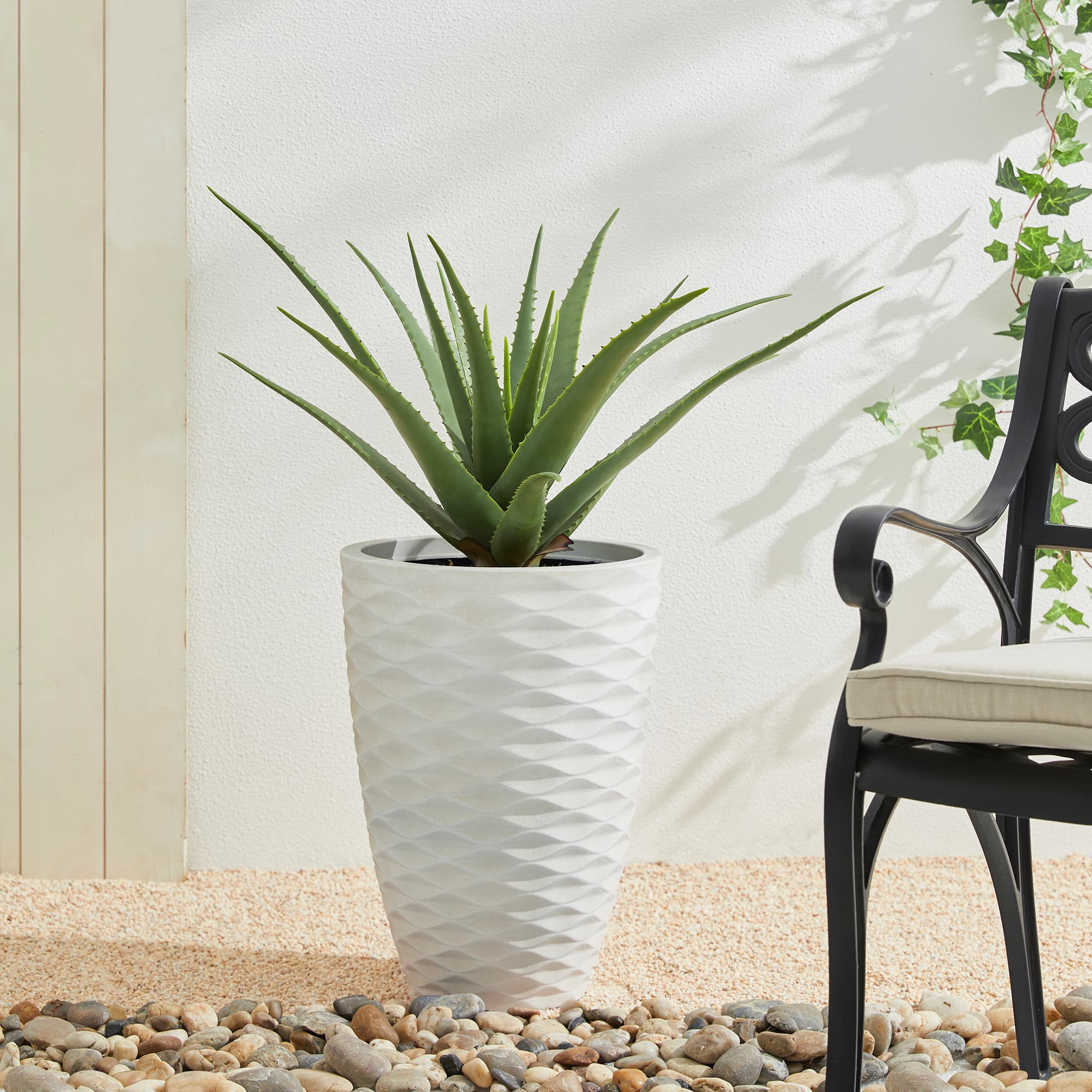 Glitzhome® 19" Eco-Friendly Oversized Tall Round Diamond Planters, 2ct.