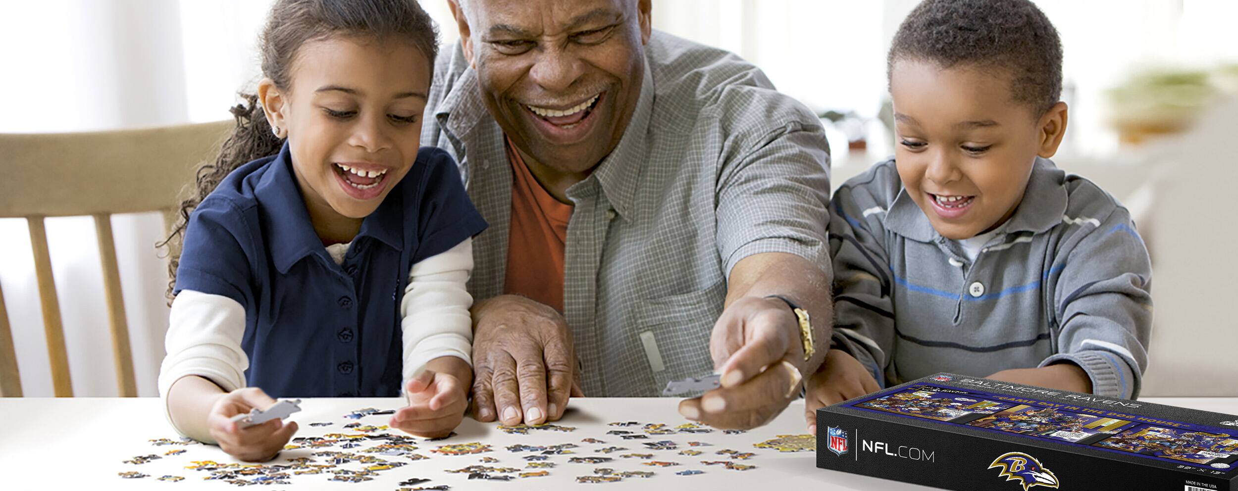 NFL Game Day in the Dog House 1,000 Piece Puzzle