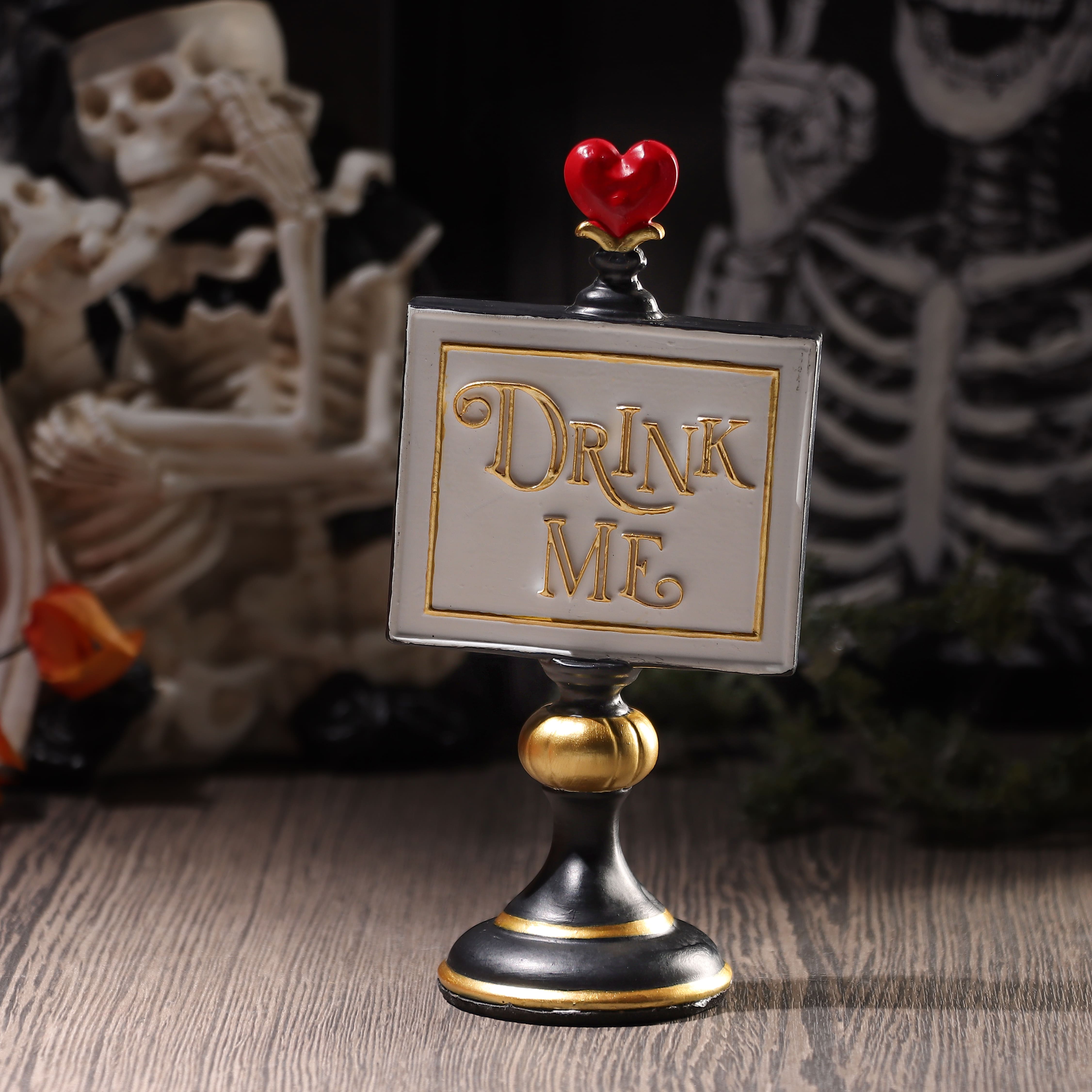 6&#x22; Heart Stand Tabletop D&#xE9;cor by Ashland&#xAE;