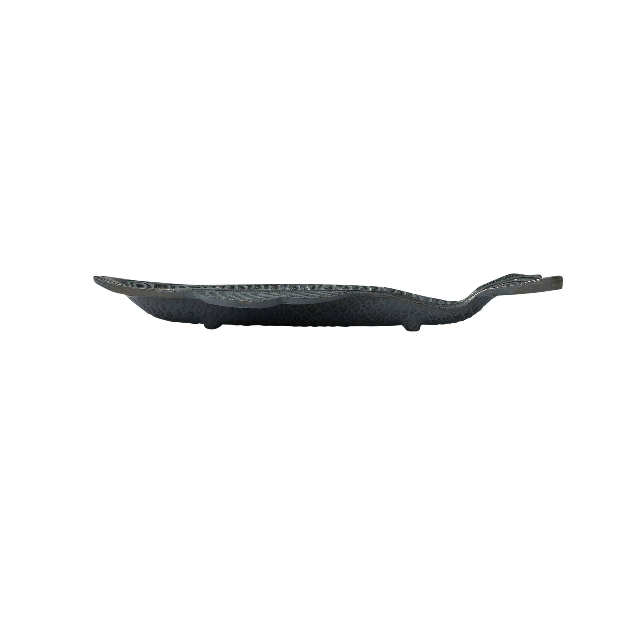 Hello Honey&#xAE; 14&#x22; Antique Gray Aluminum Fish-Shaped Serving Dish