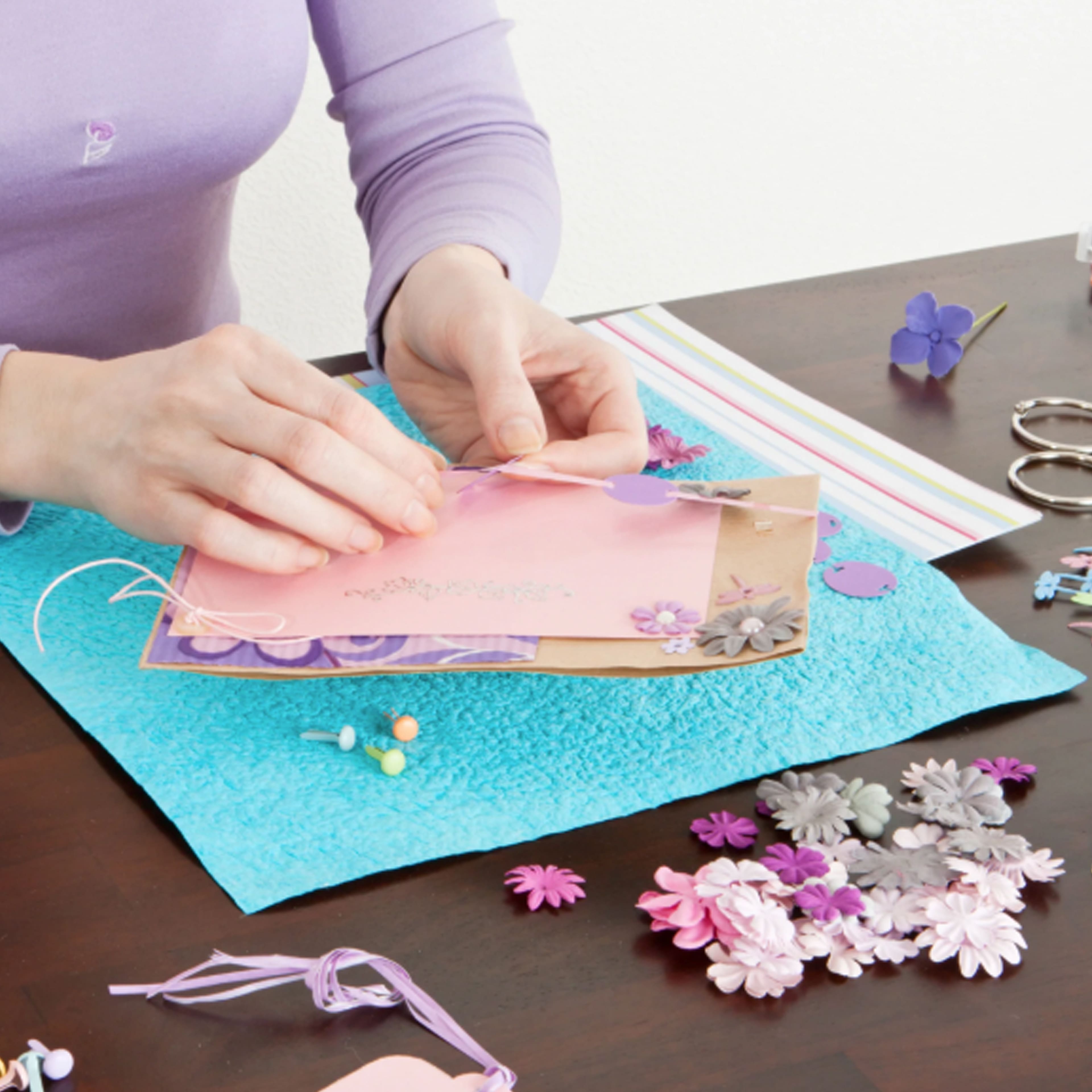 Glue Dots&#xAE; Micro Dots&#x2122; Roll