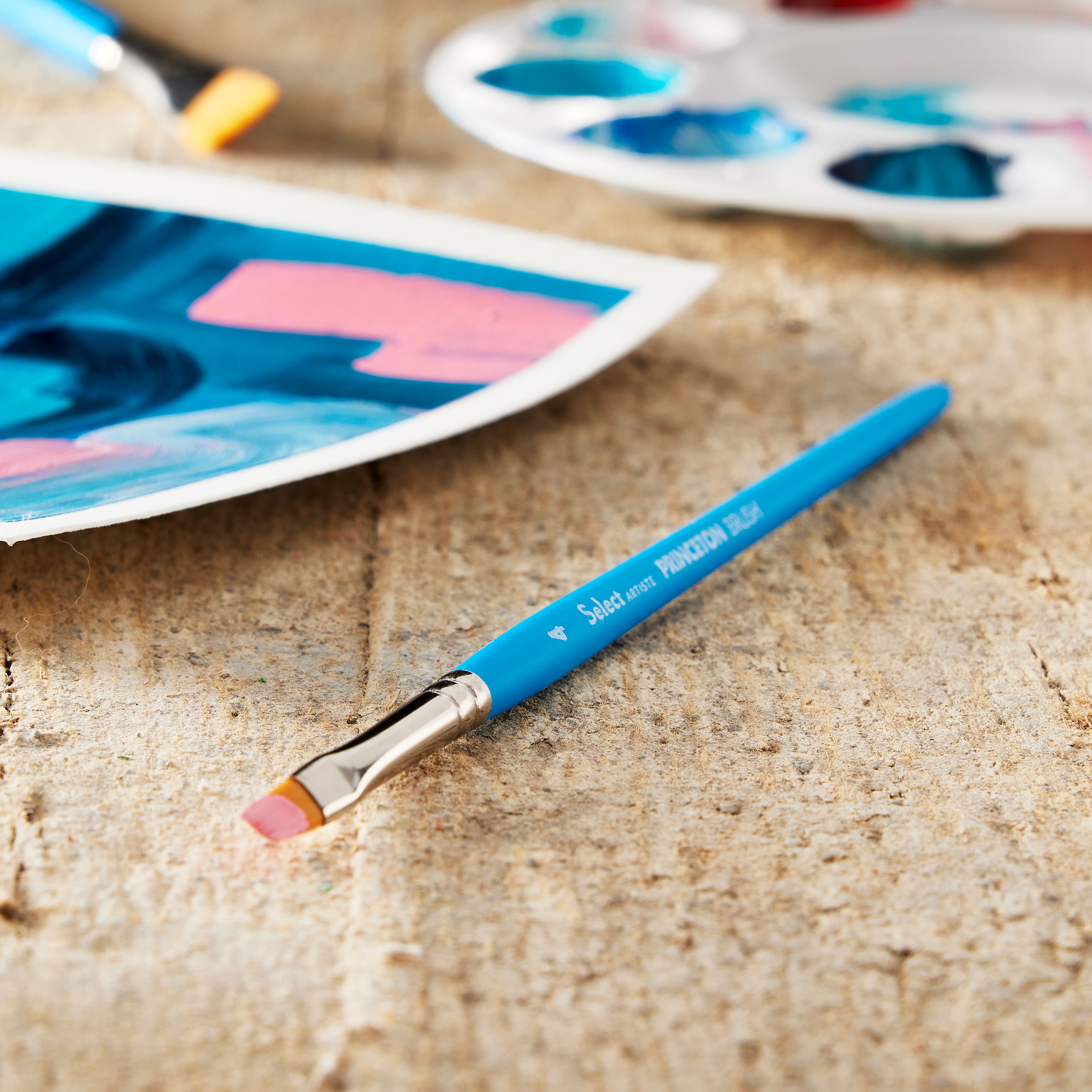 Princeton&#x2122; Select&#x2122; Artiste Series 3750 Short Handle Flat Shader Brush