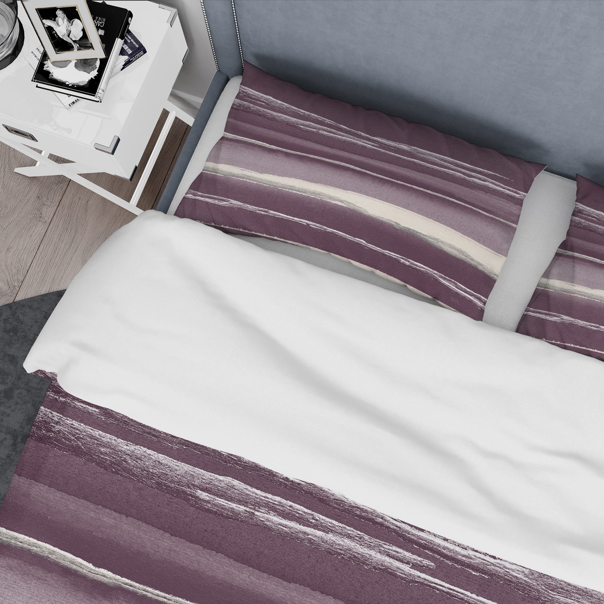 Designart &#x27;Shabby Watercolor on Purple IV&#x27; Shabby Bedding Set - Duvet Cover &#x26; Shams