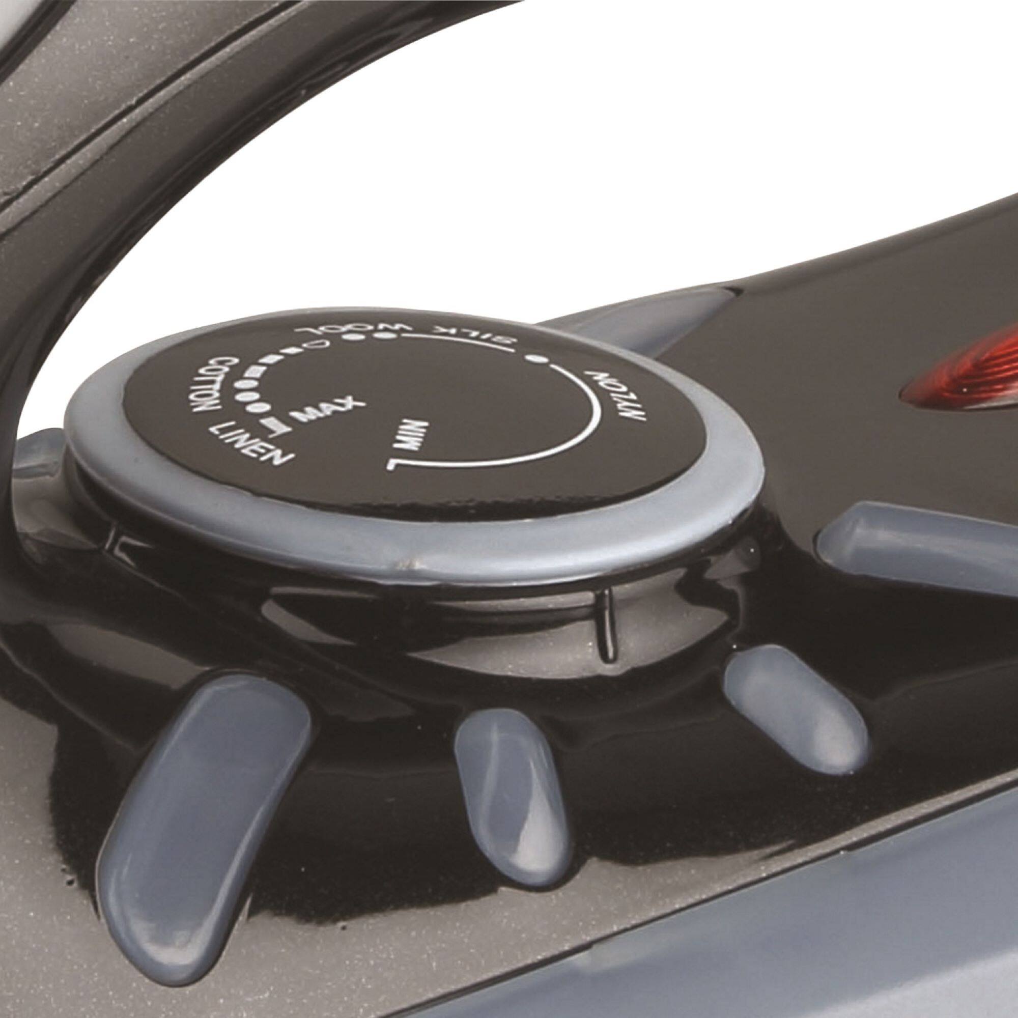 Brentwood&#xAE; Full-Size Nonstick Steam Iron