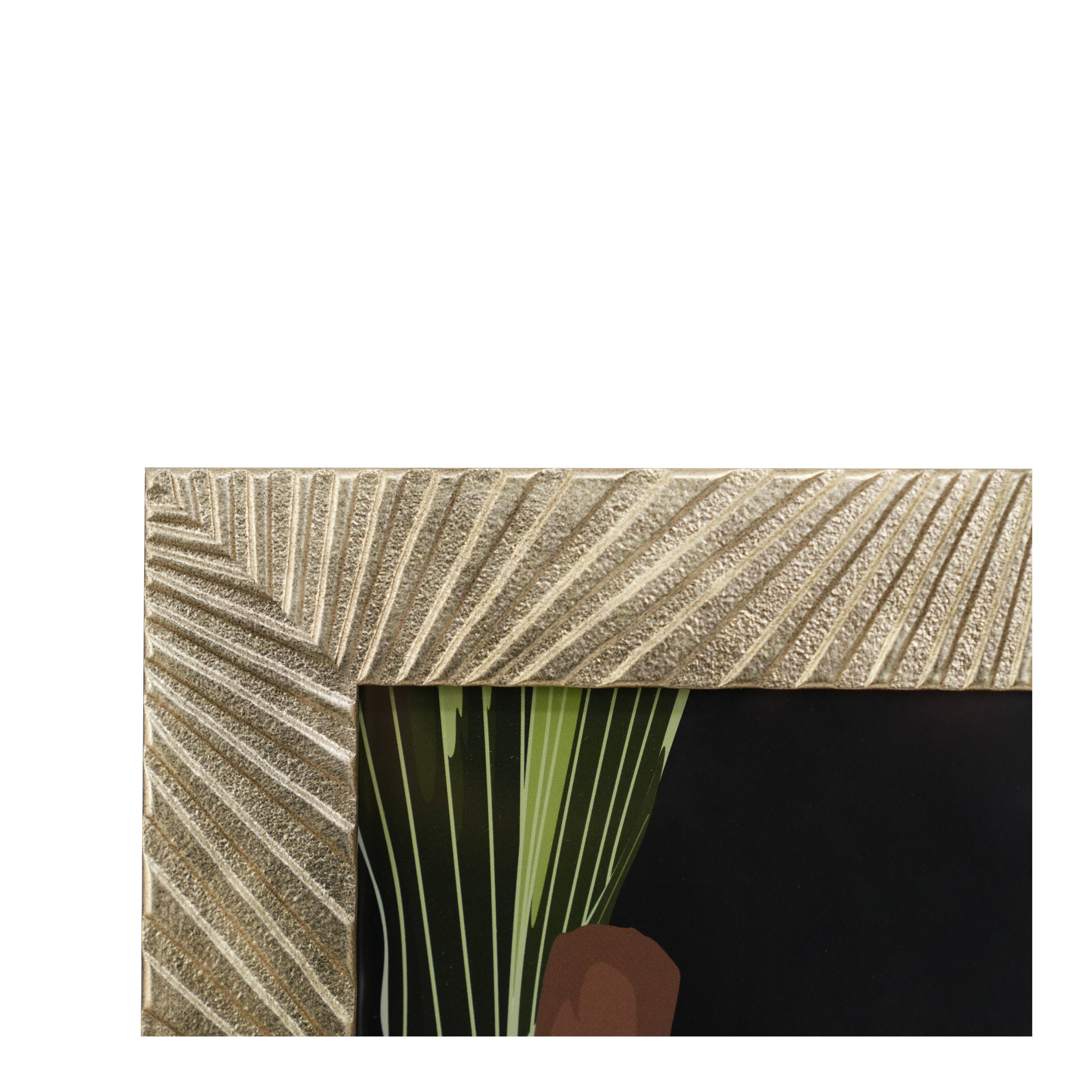 Safari 8" x 10" Gold Fanned Lines Embossed Frame by Ashland®