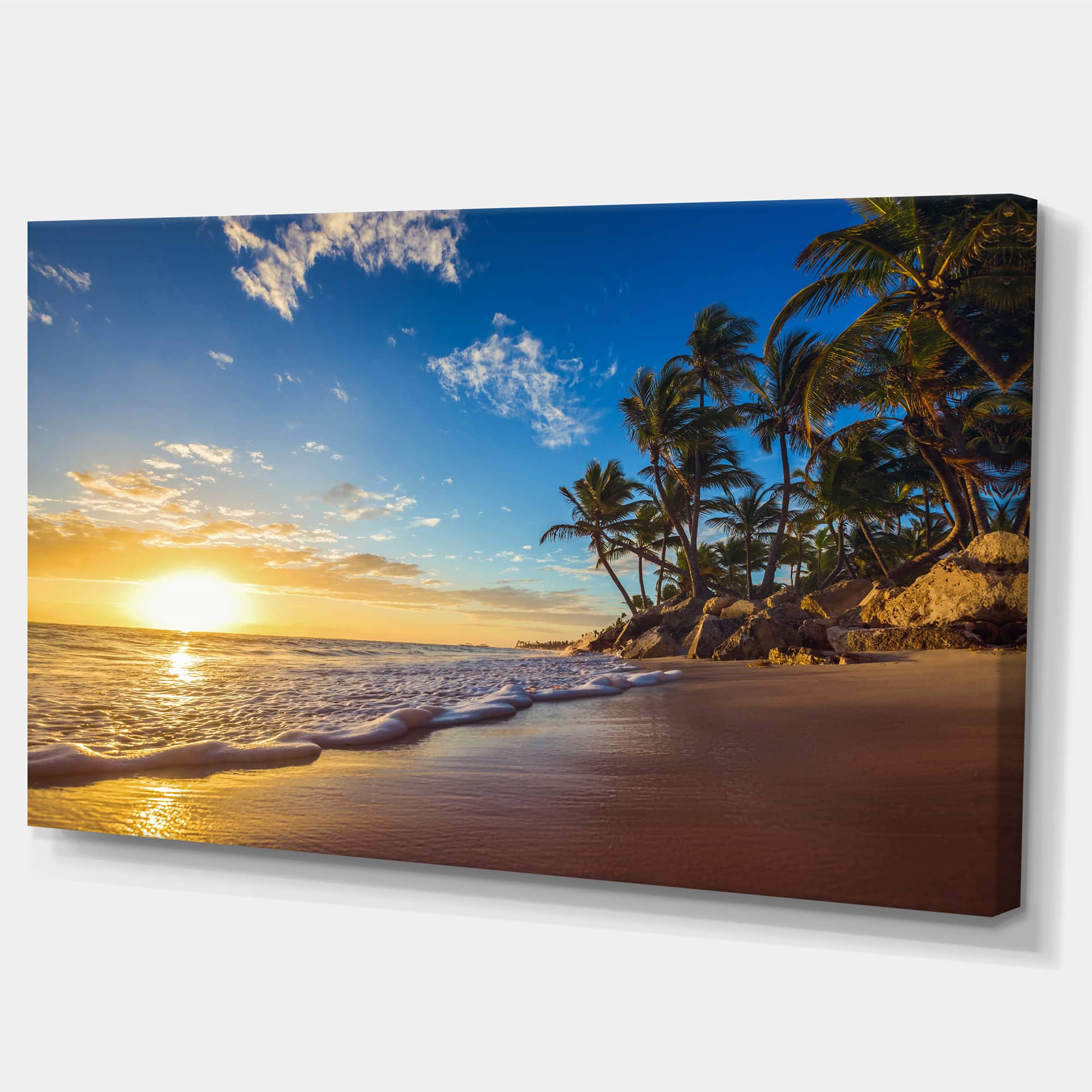Designart - Paradise Tropical Island Beach Sunrise - Seashore Canvas Art Print