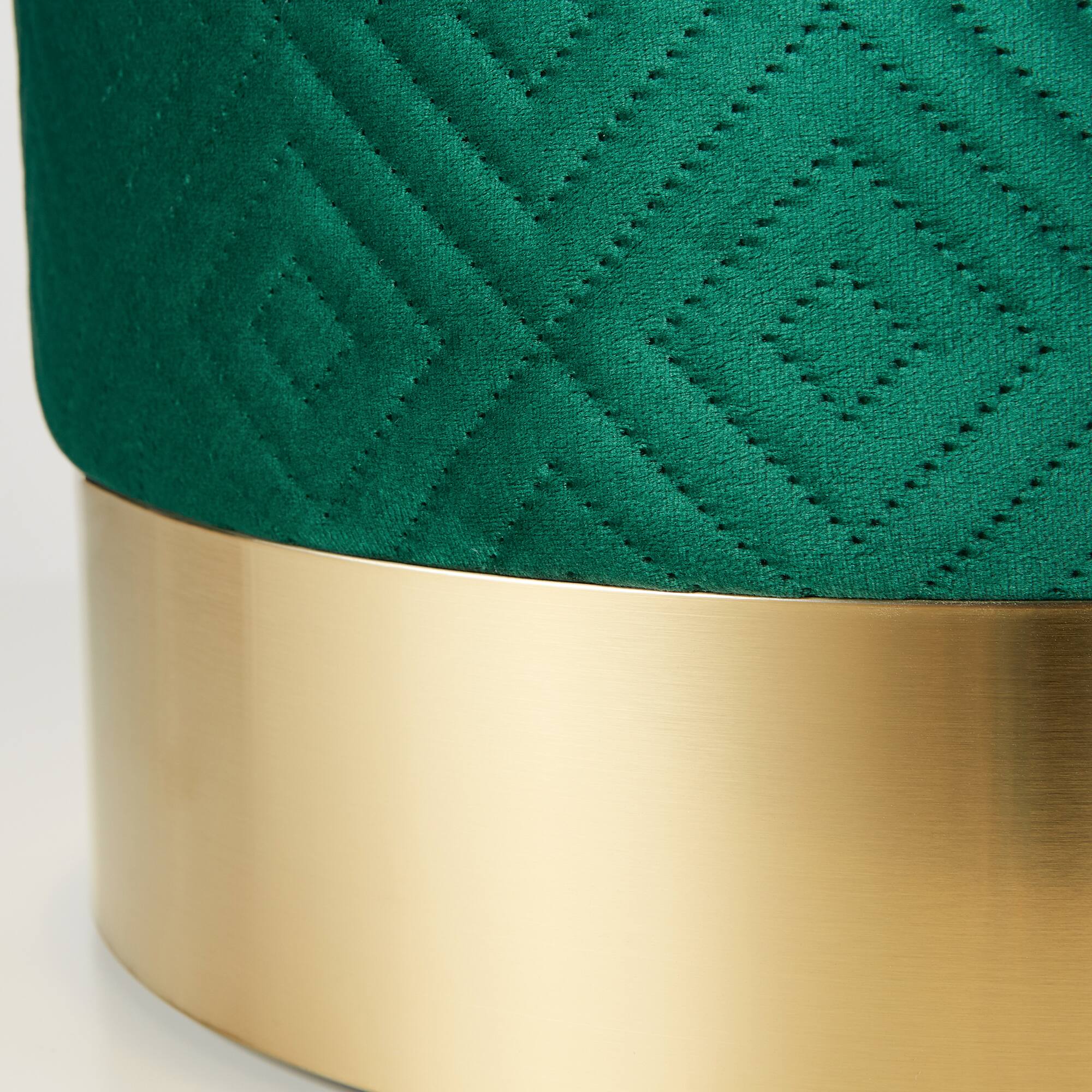 16.5&#x22; Green Velvet Stool