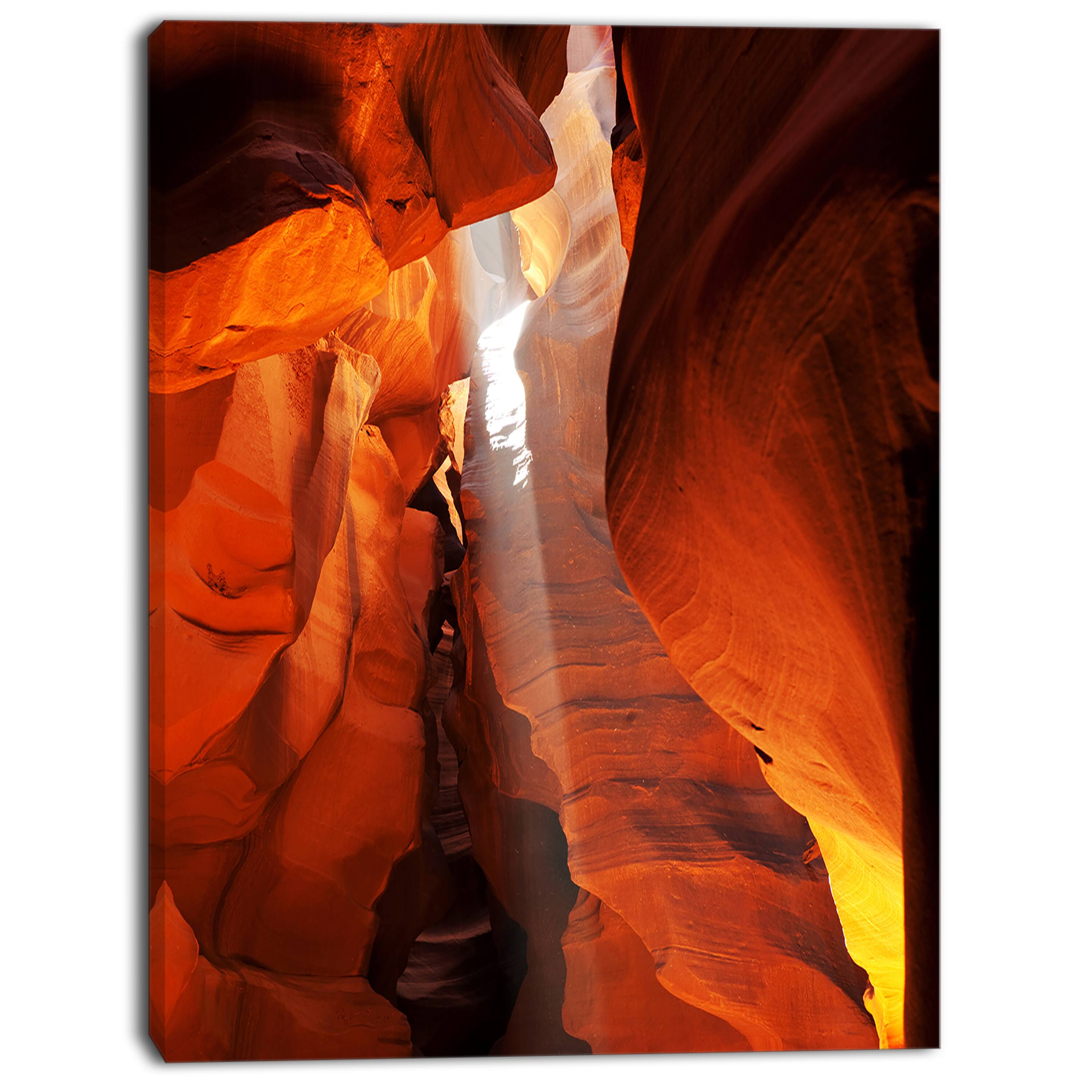 Designart - Antelope Canyon in Sunlight Rays - Oversized African Landscape Canvas Art