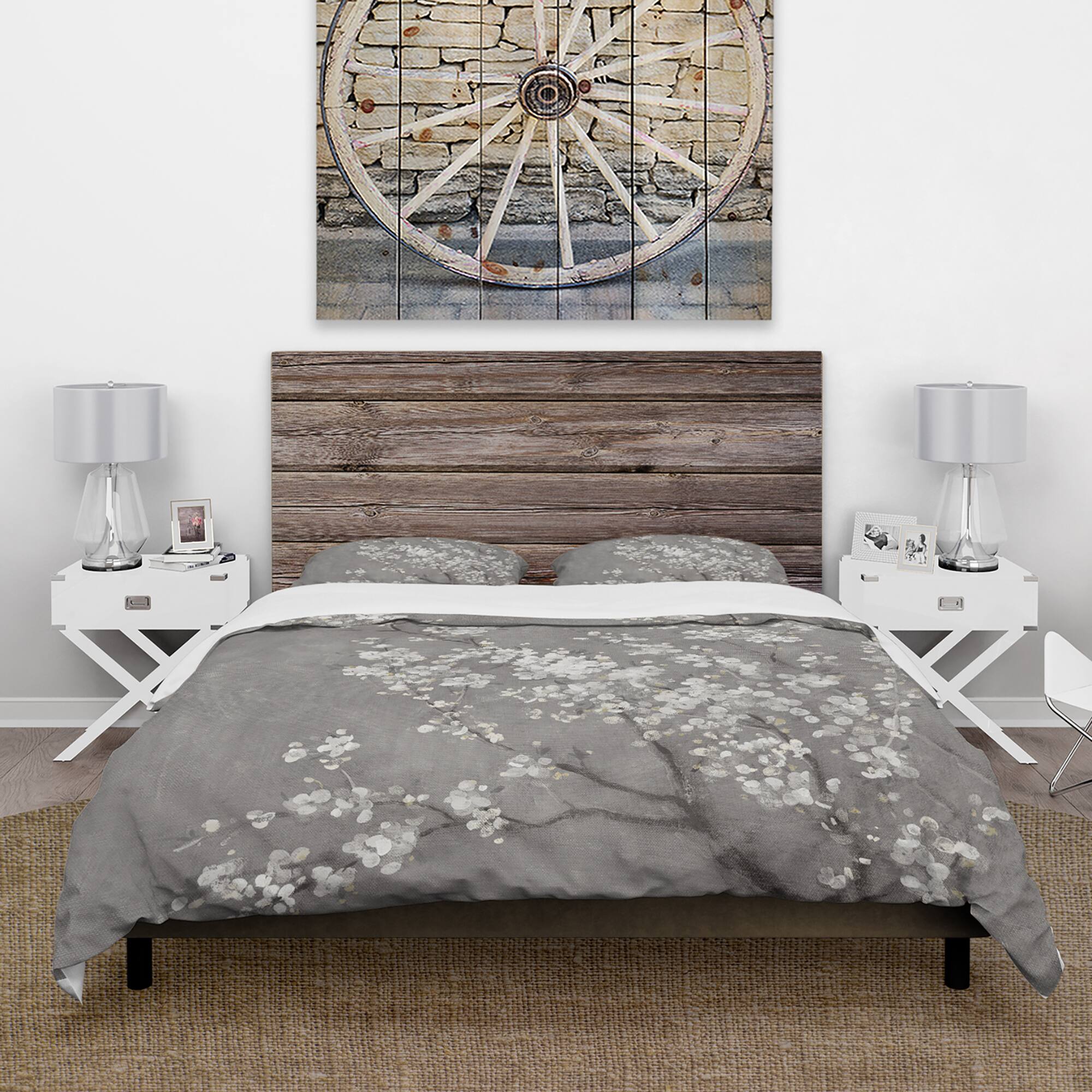 Designart &#x27;White Cherry Blossoms II&#x27; Farmhouse Bedding Set - Duvet Cover &#x26; Shams