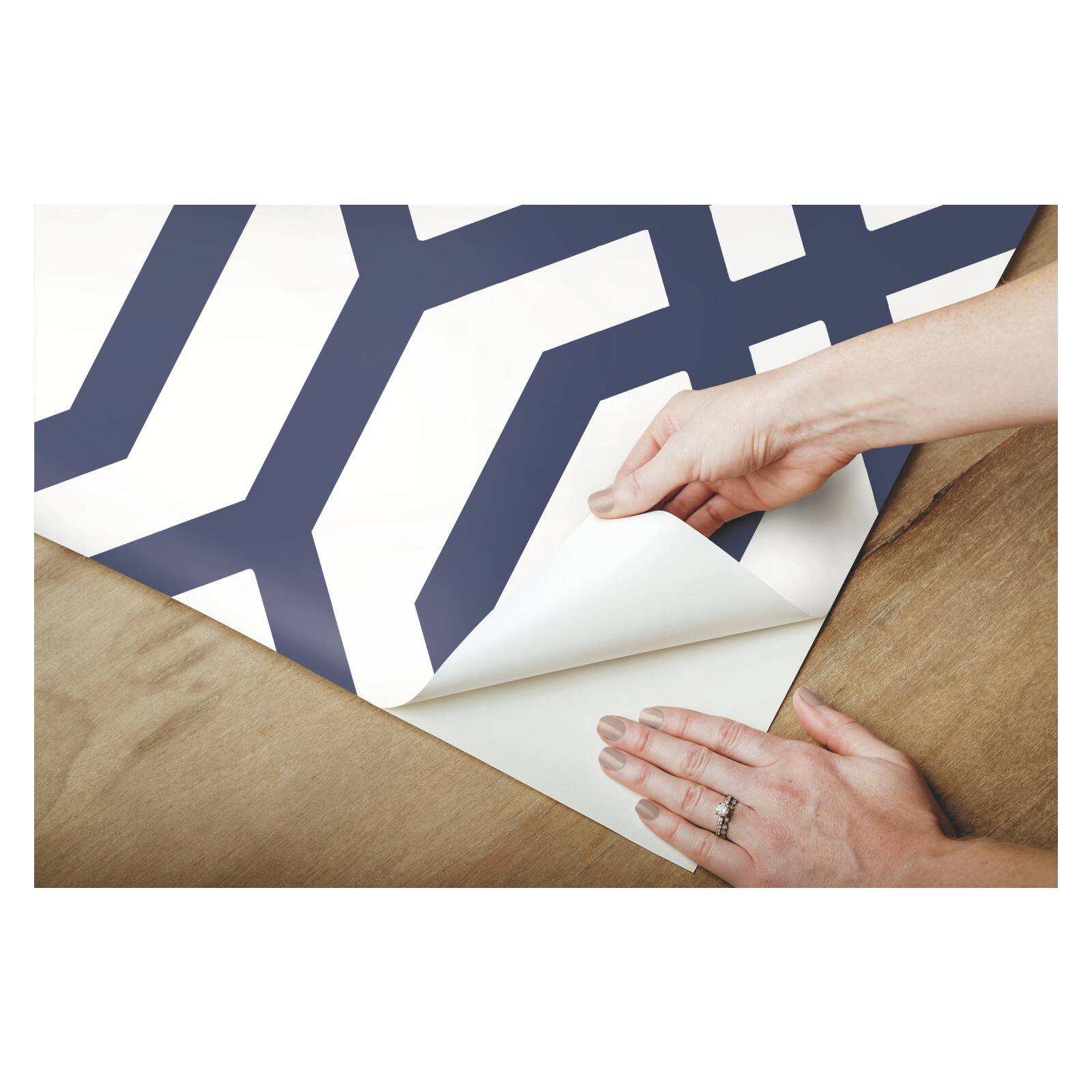 RoomMates Gazebo Lattice Peel & Stick Wallpaper