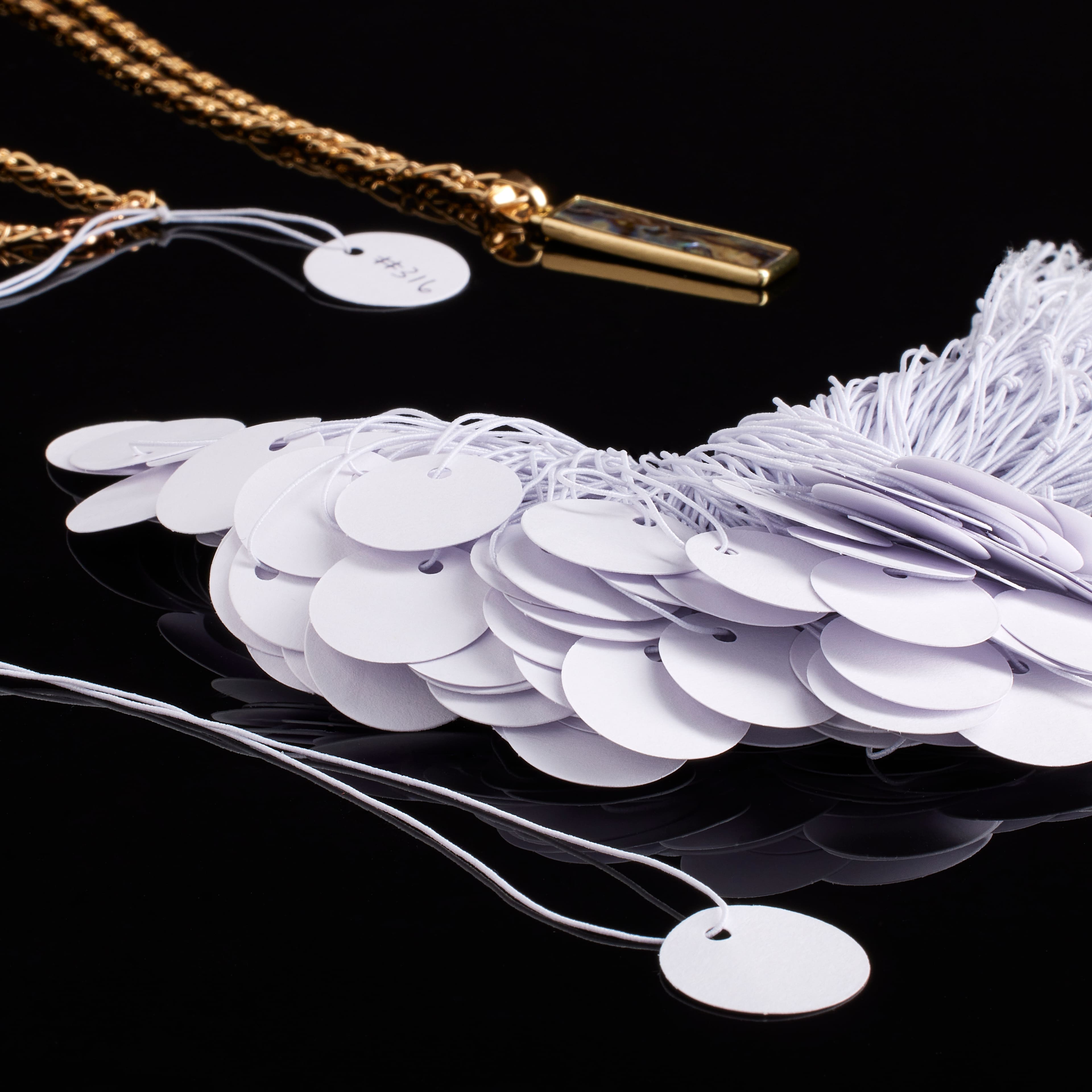 12 Packs: 150 ct. (1,800 total) White Round Tags by Bead Landing&#x2122;