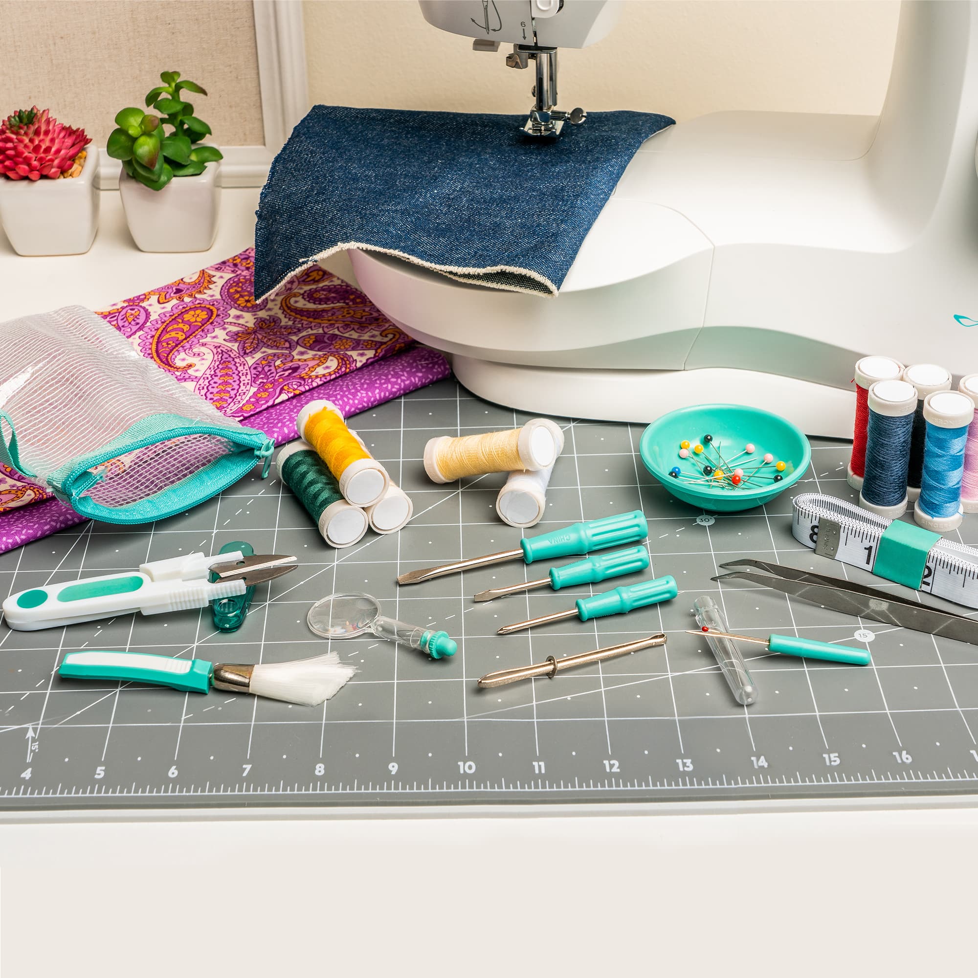 SINGER® Start™ 1234 Machine Essentials Sewing Kit