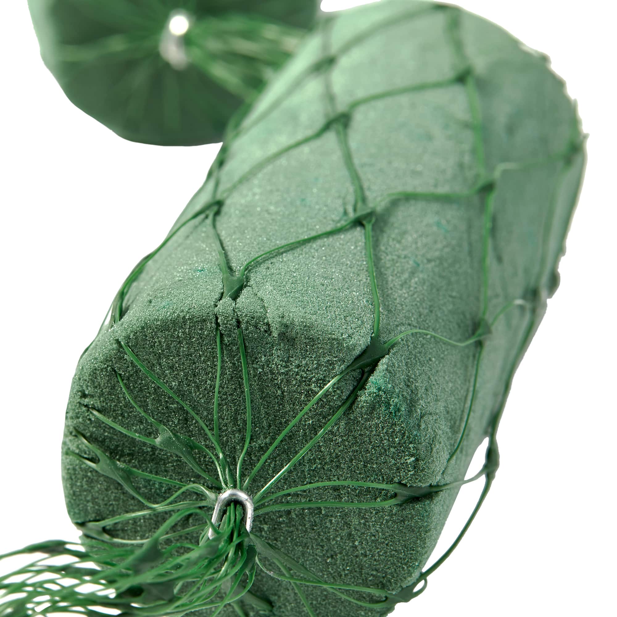 FloraCraft® Easy Prō Floral Tools 4ft. Green Floral Garland with Artesia WetFōM