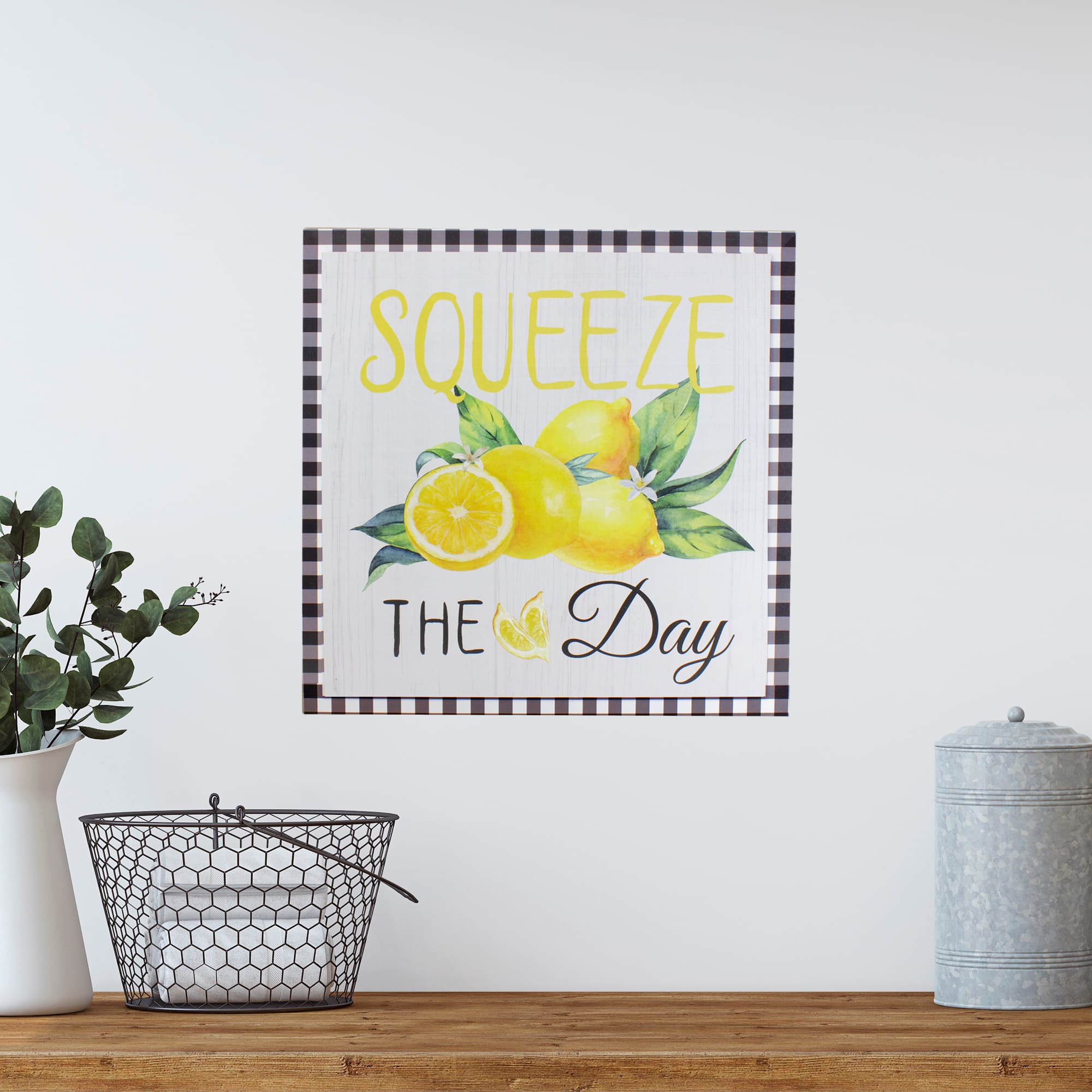 White &#x26; Black Gingham Squeeze the Day Lemon Wall D&#xE9;cor