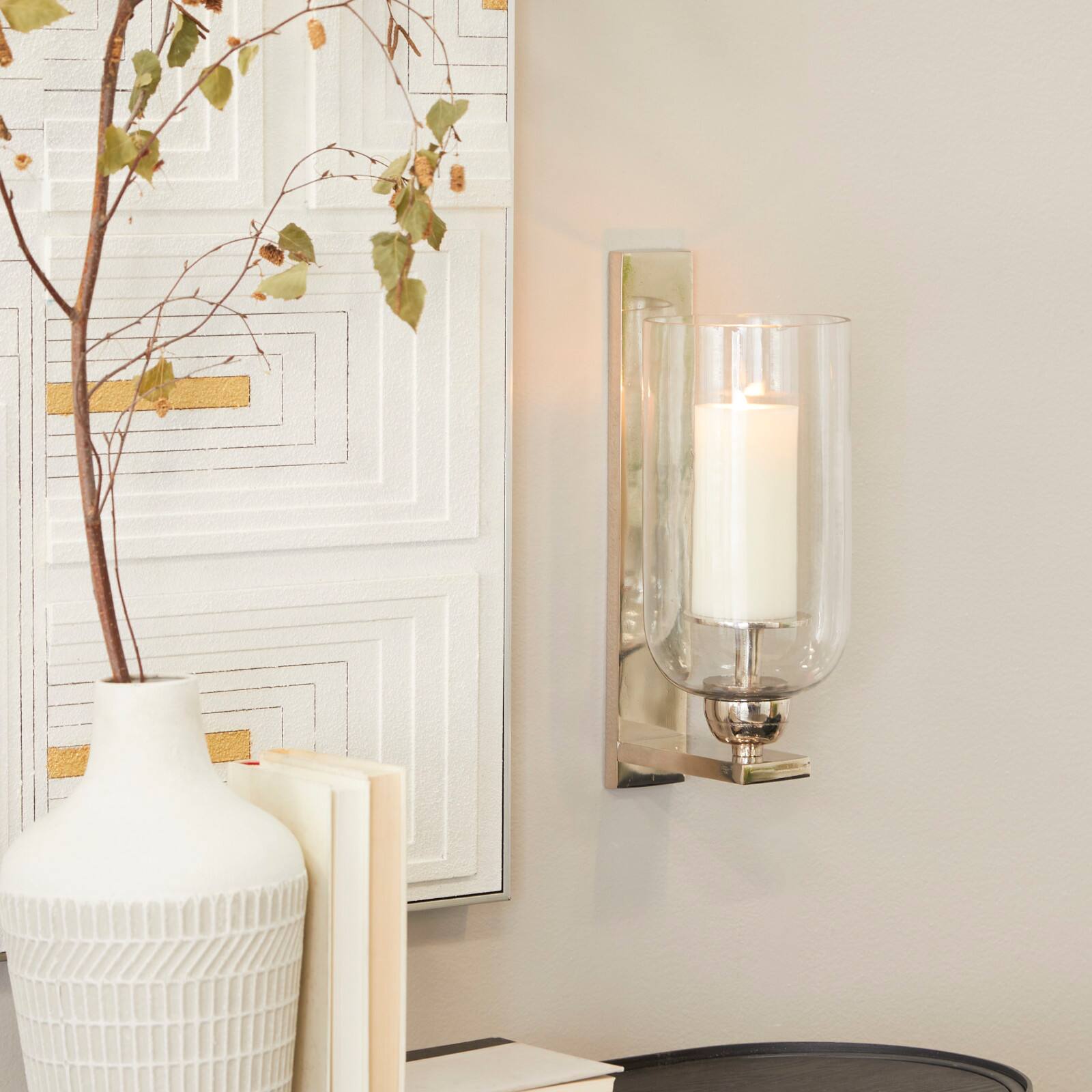 Silver Aluminum Modern Wall Sconce, 6&#x22; x 8&#x22; x 16&#x22;