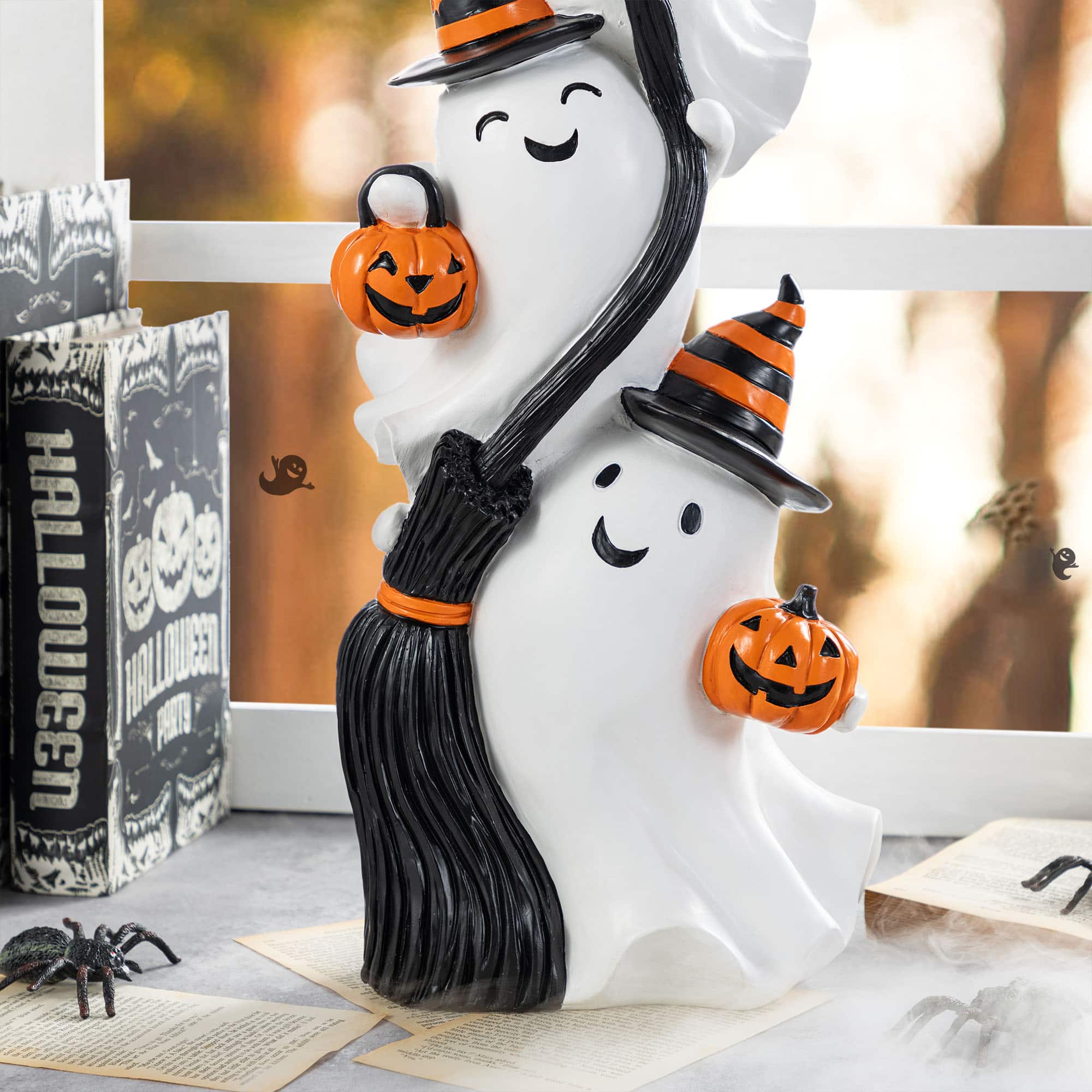 Glitzhome&#xAE; 21.75&#x22;H Halloween Resin Stacked Ghost Porch Decor