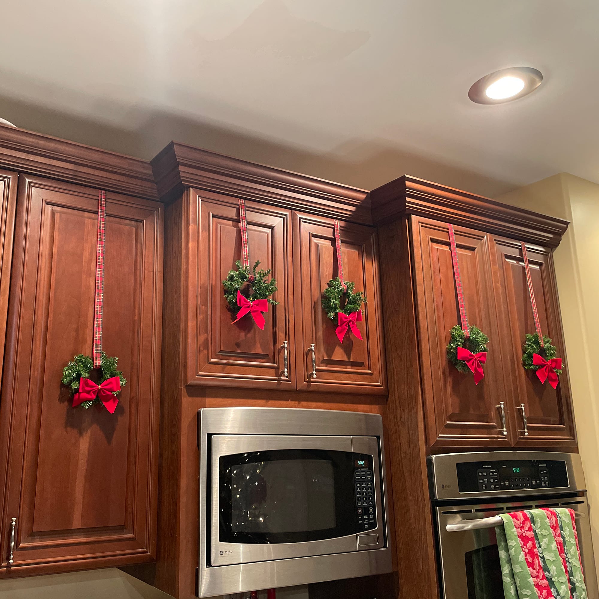 5" Mini Pine Artificial Christmas Wreath