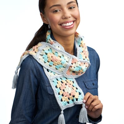 Loops & Threads® Crème Cotton™ Crochet Granny Square Scarf, Projects