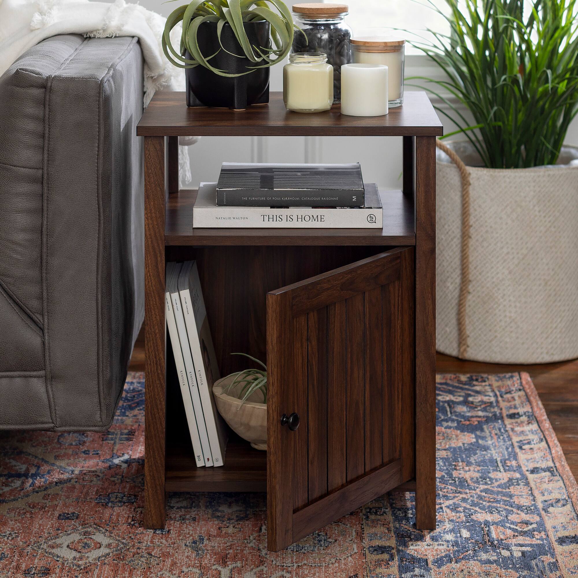 Walker Edison 18" Grooved Door Side Table