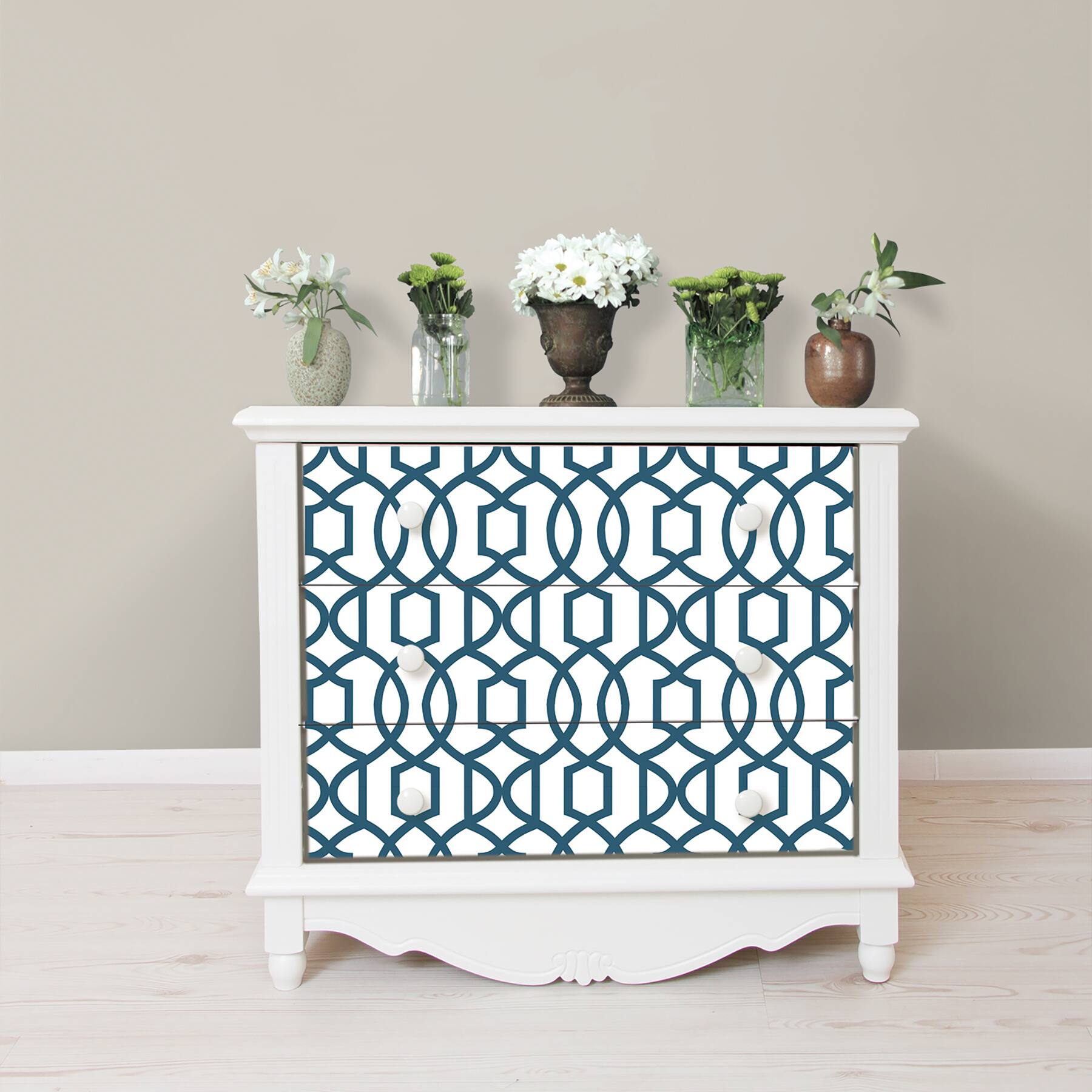 NuWallpaper Navy Grand Trellis Peel & Stick Wallpaper