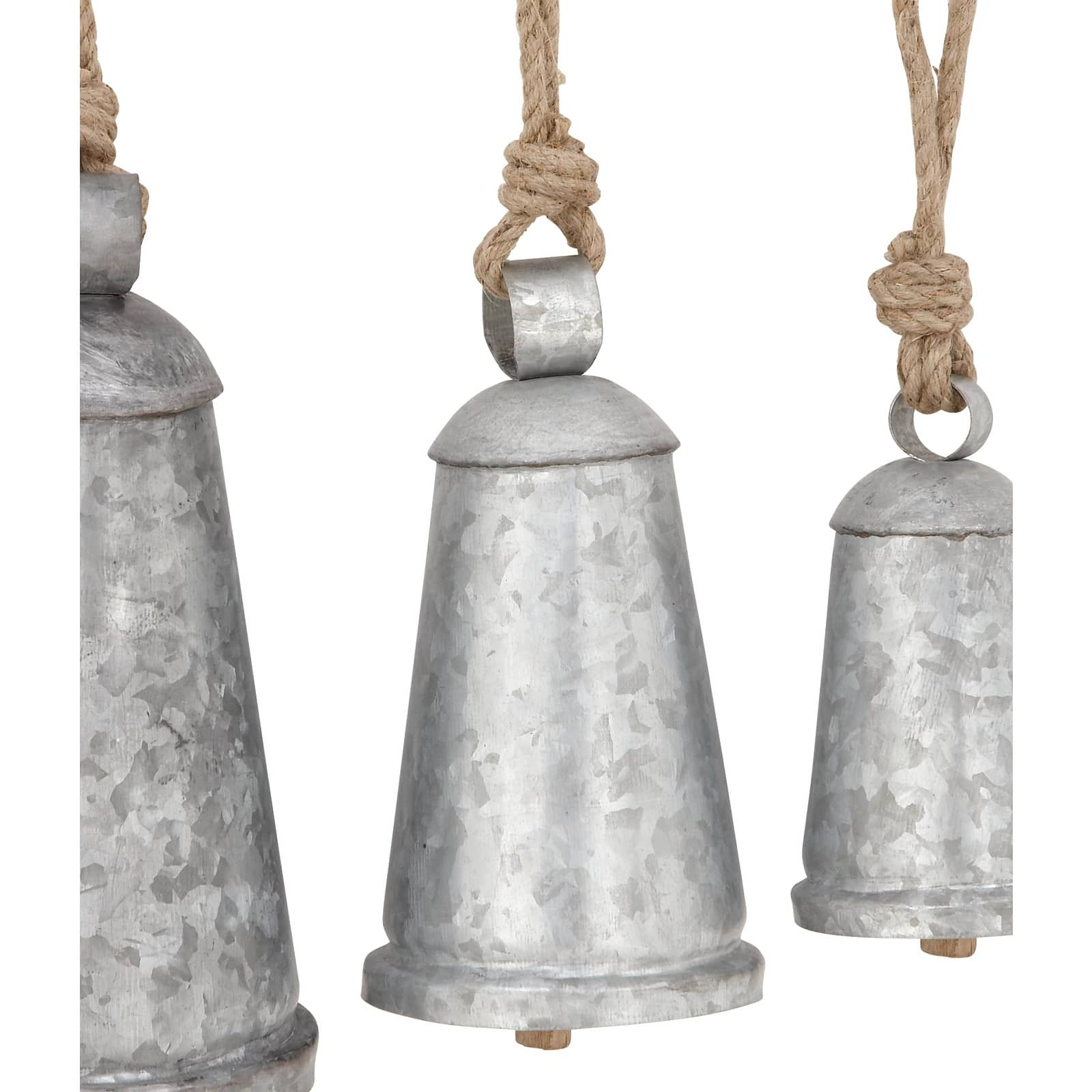 Gray Metal Rustic Windchime Set