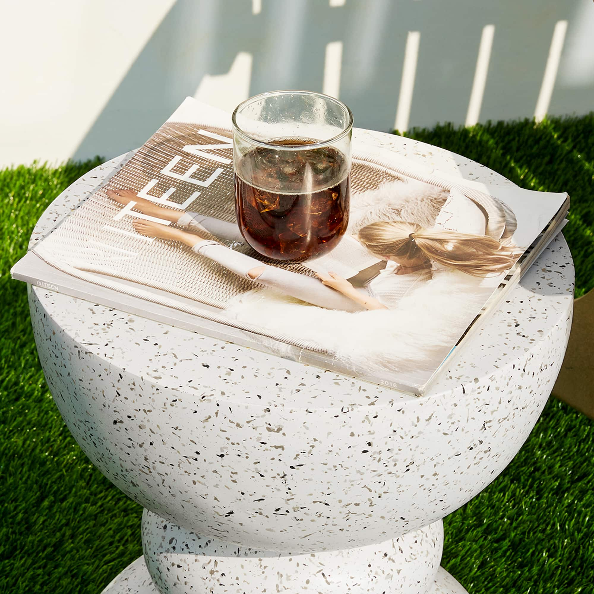 Glitzhome&#xAE; 17.25&#x22; Terrazzo Garden Accent Stool