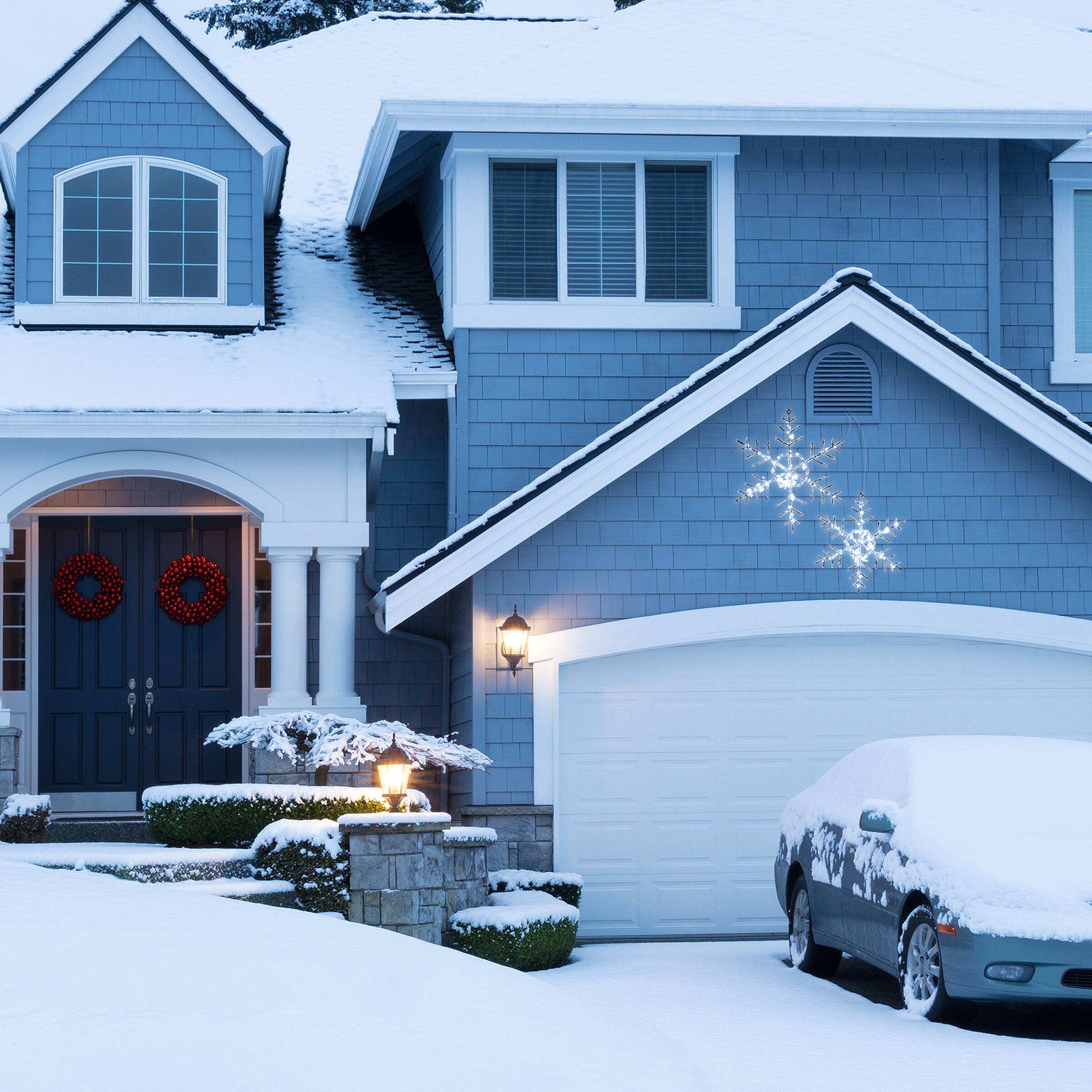 Ice Crystal Snowflake Set with 200 Cool White Micro UL LED Lights