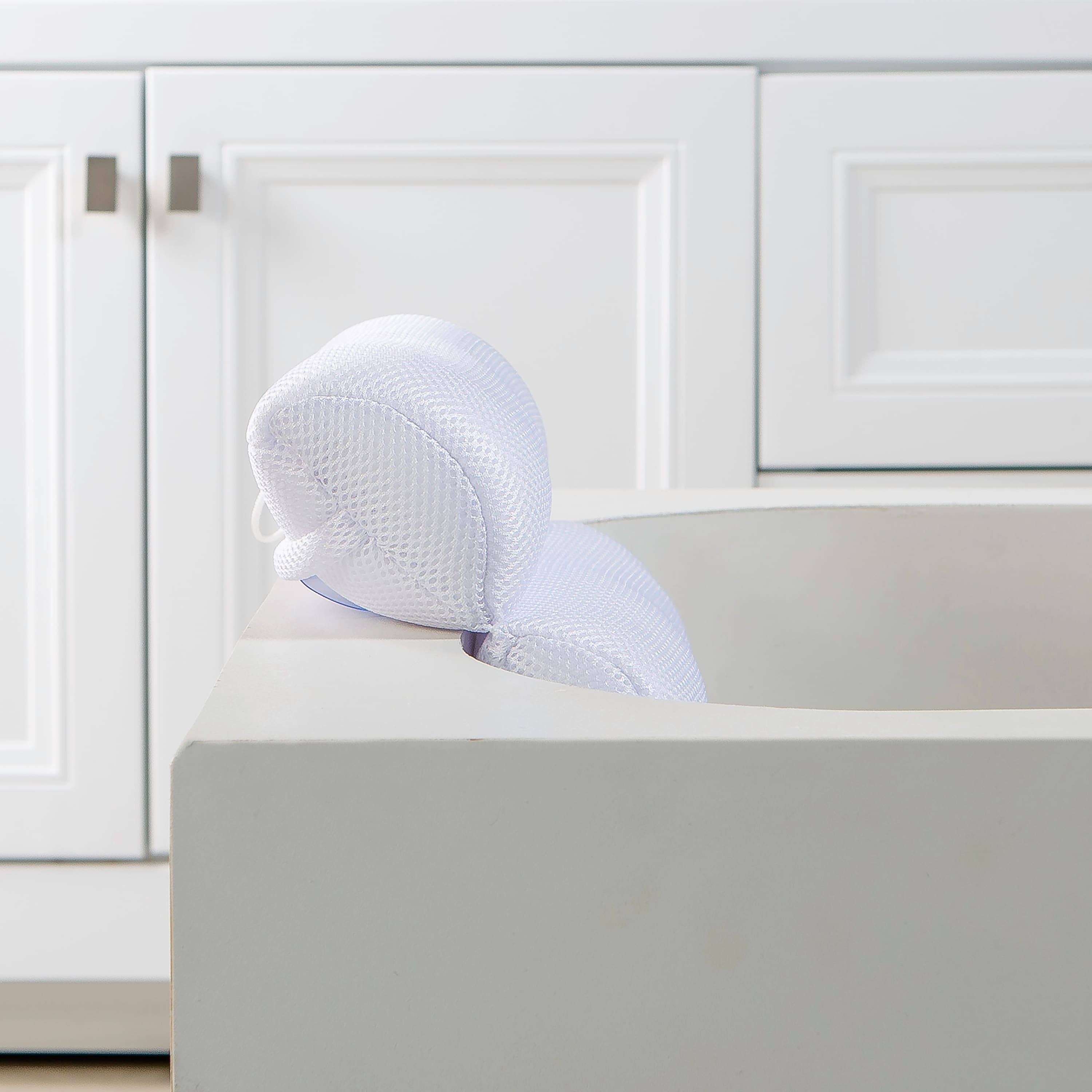 Bath Bliss Ultra Comfort Dual Chamber Bath Pillow