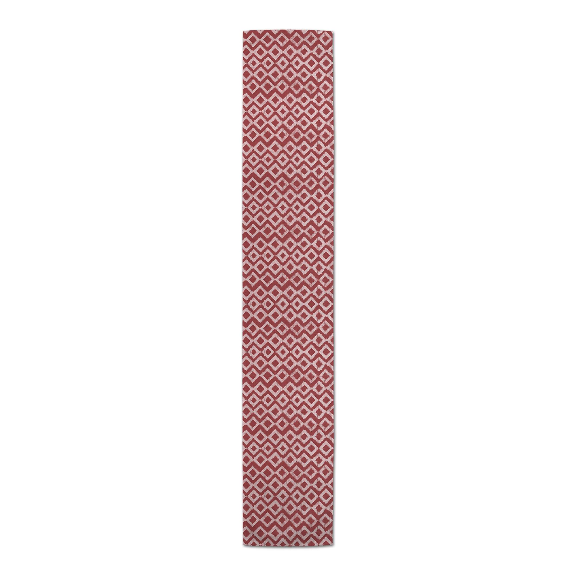 Distressed Diamonds Indoor/Outdoor Table Runner