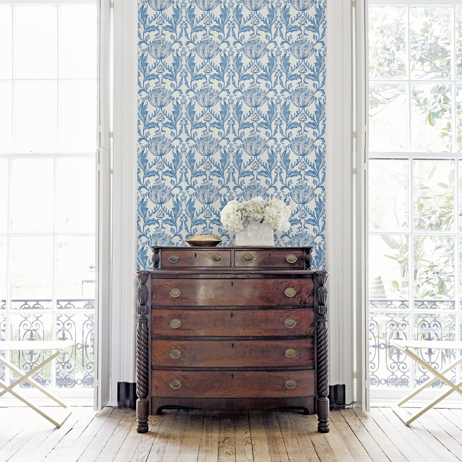 Surface Style Charmed Beauty Peel & Stick Wallpaper