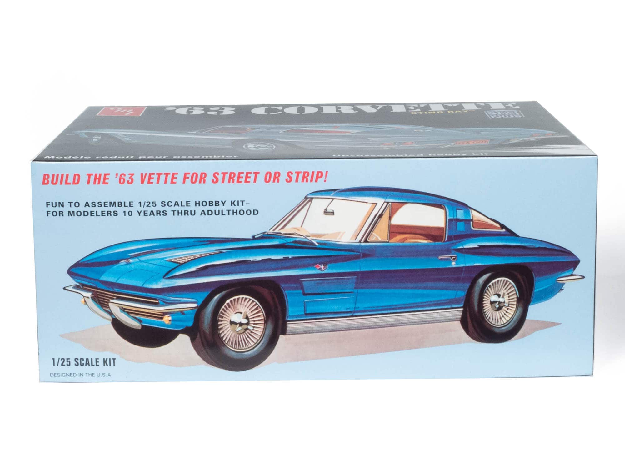 AMT® 1963 Chevy Corvette® Sting Ray™ 1:25 Scale Model Kit