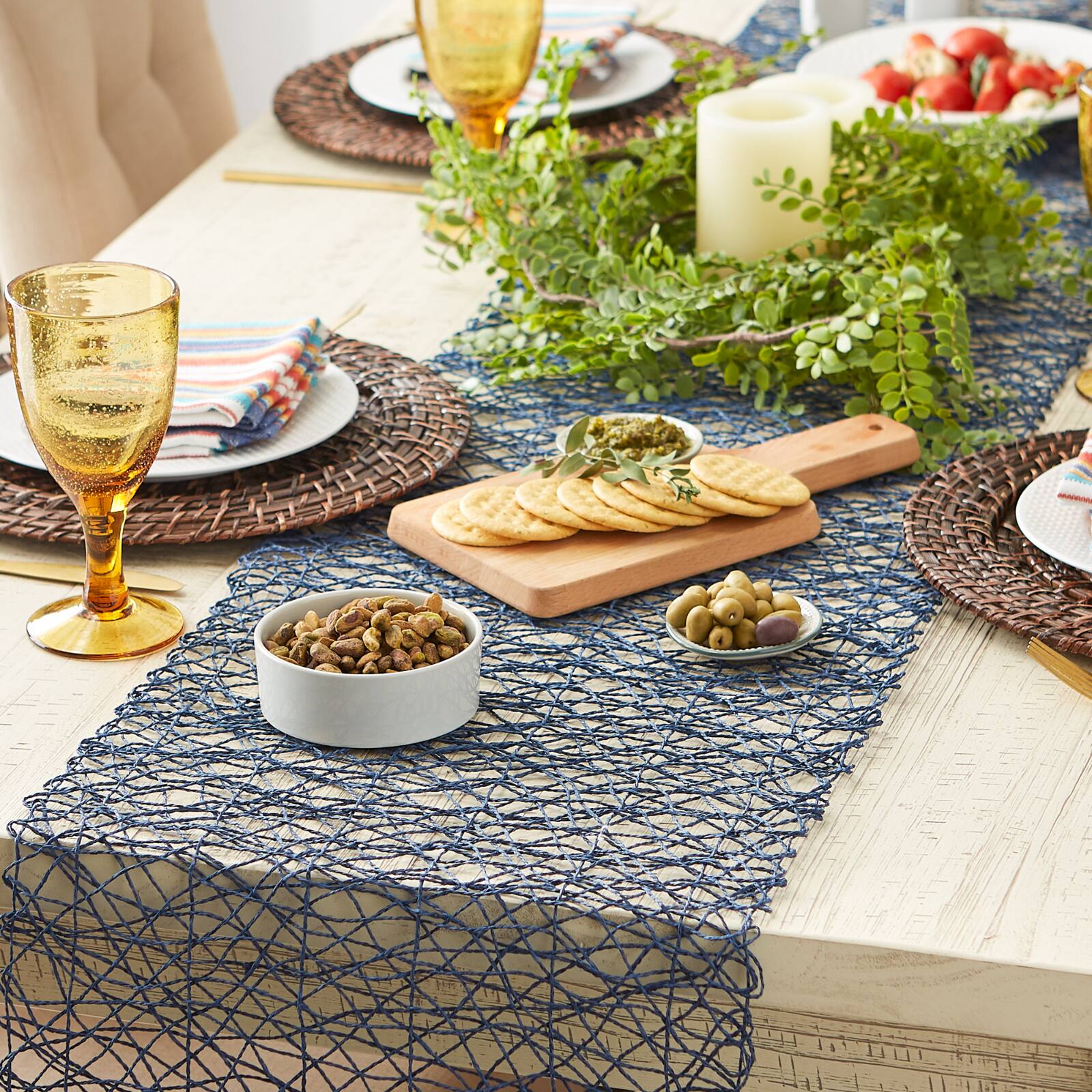 DII&#xAE; 72&#x22; Woven Paper Table Runner