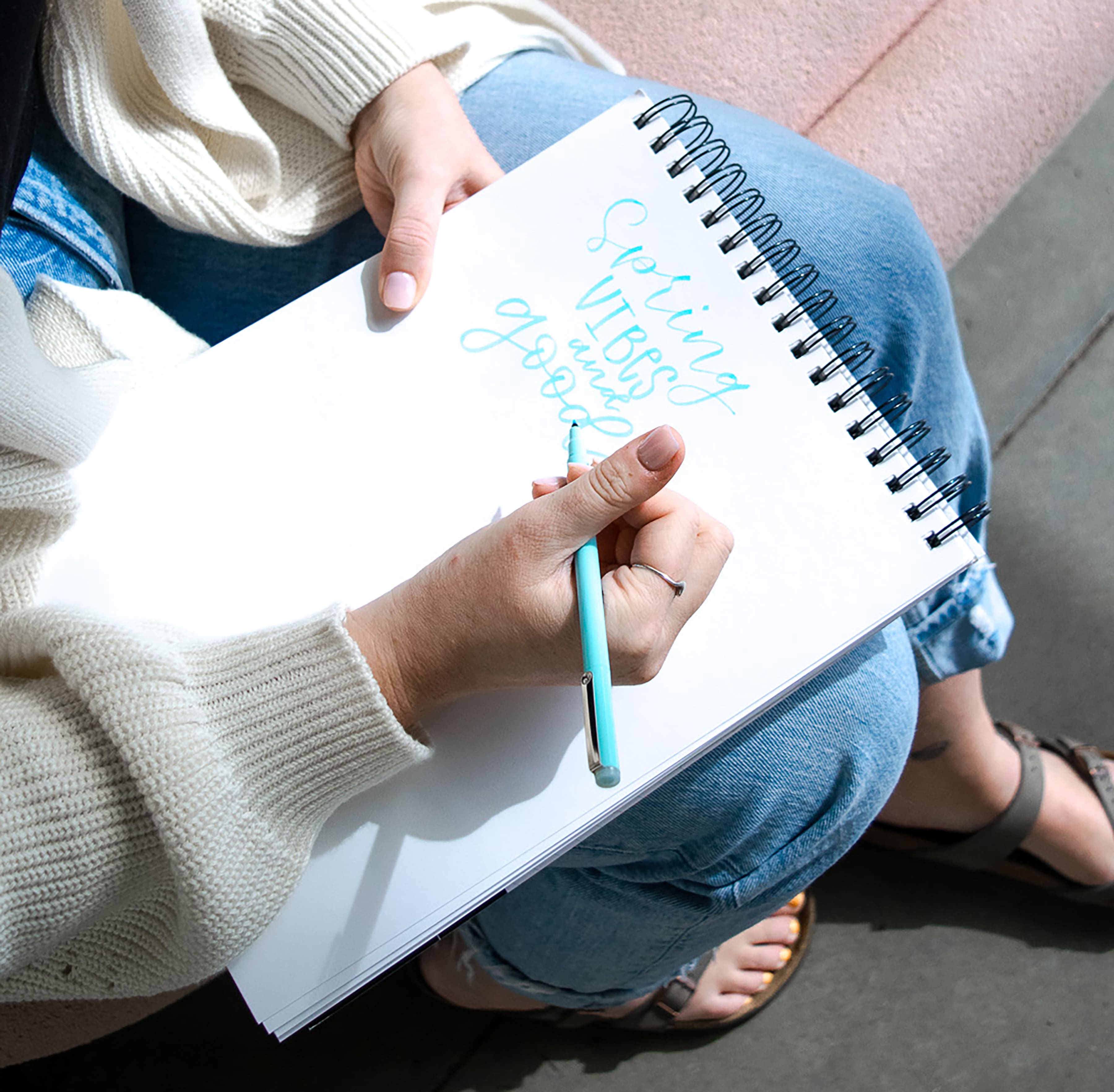 Marvy® Uchida LePen® Flex 6 Colour Jewel Brush Pen Set