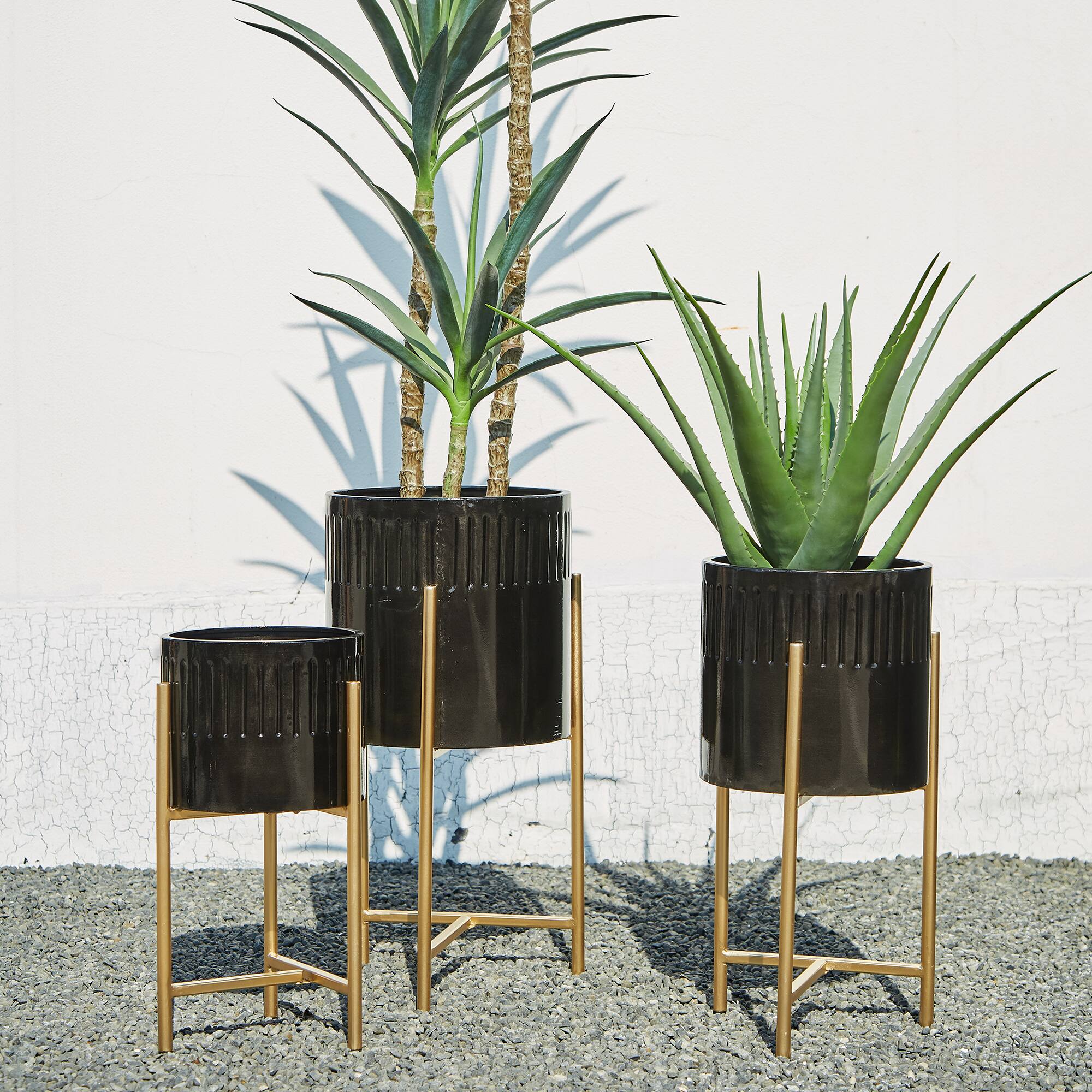 Glitzhome&#xAE; Black &#x26; Gold Modern Glossy Metal Plant Stand, 3ct.